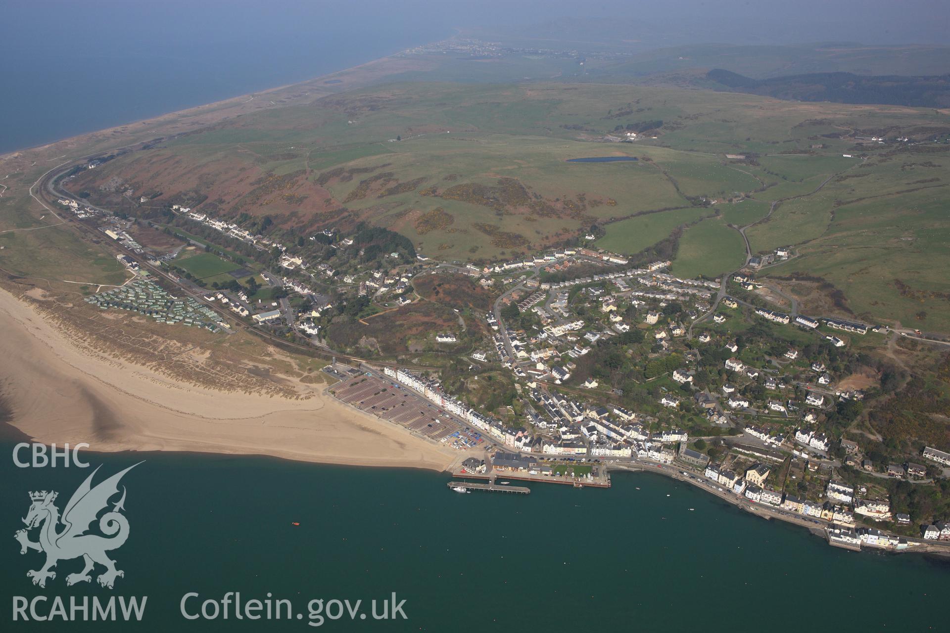 RCAHMW colour oblique photograph of Aberdovey. Taken by Toby Driver on 25/03/2011.