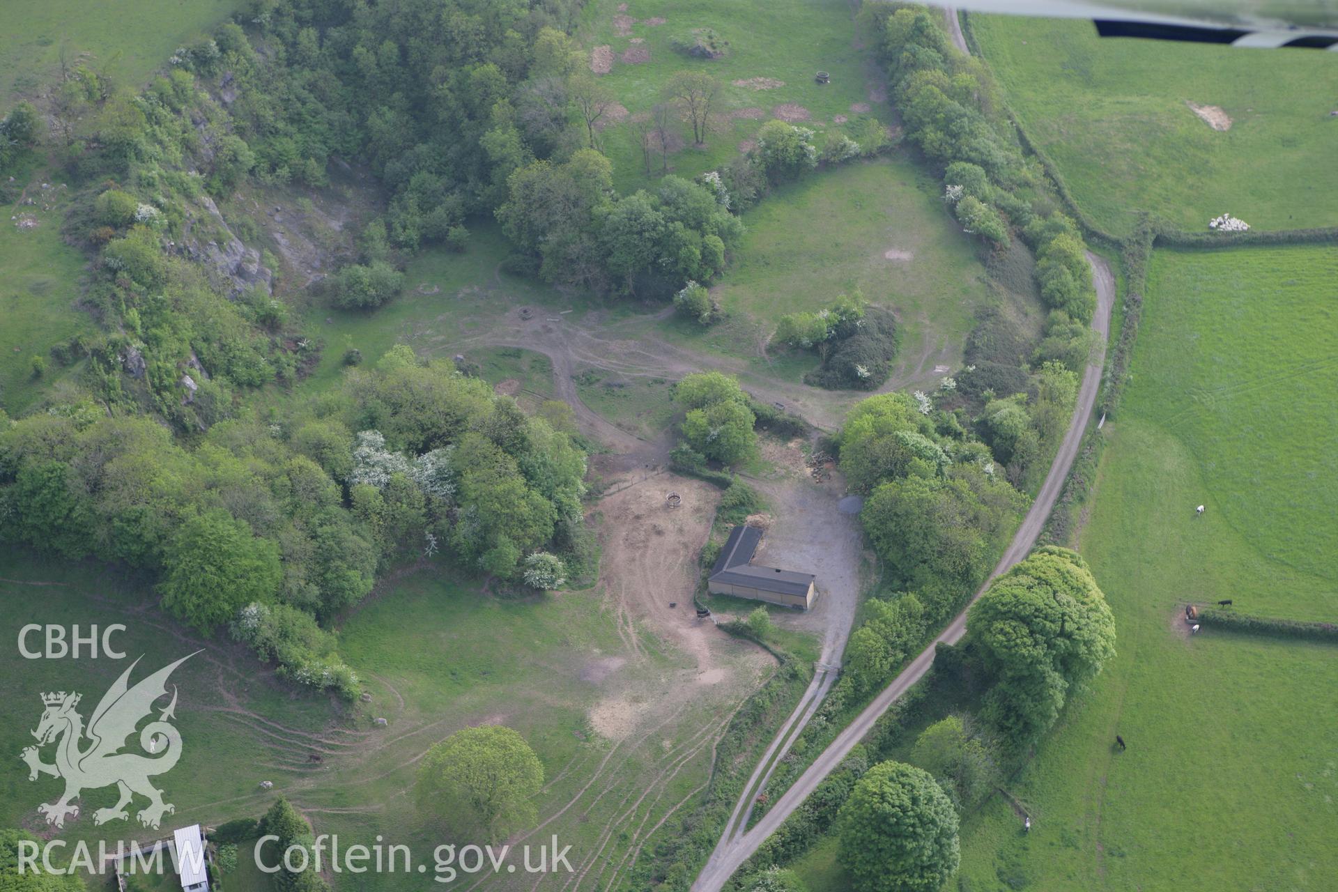 RCAHMW colour oblique photograph of Limekilns at Penymynydd, Pedair Heol. Taken by Toby Driver and Oliver Davies on 04/05/2011.