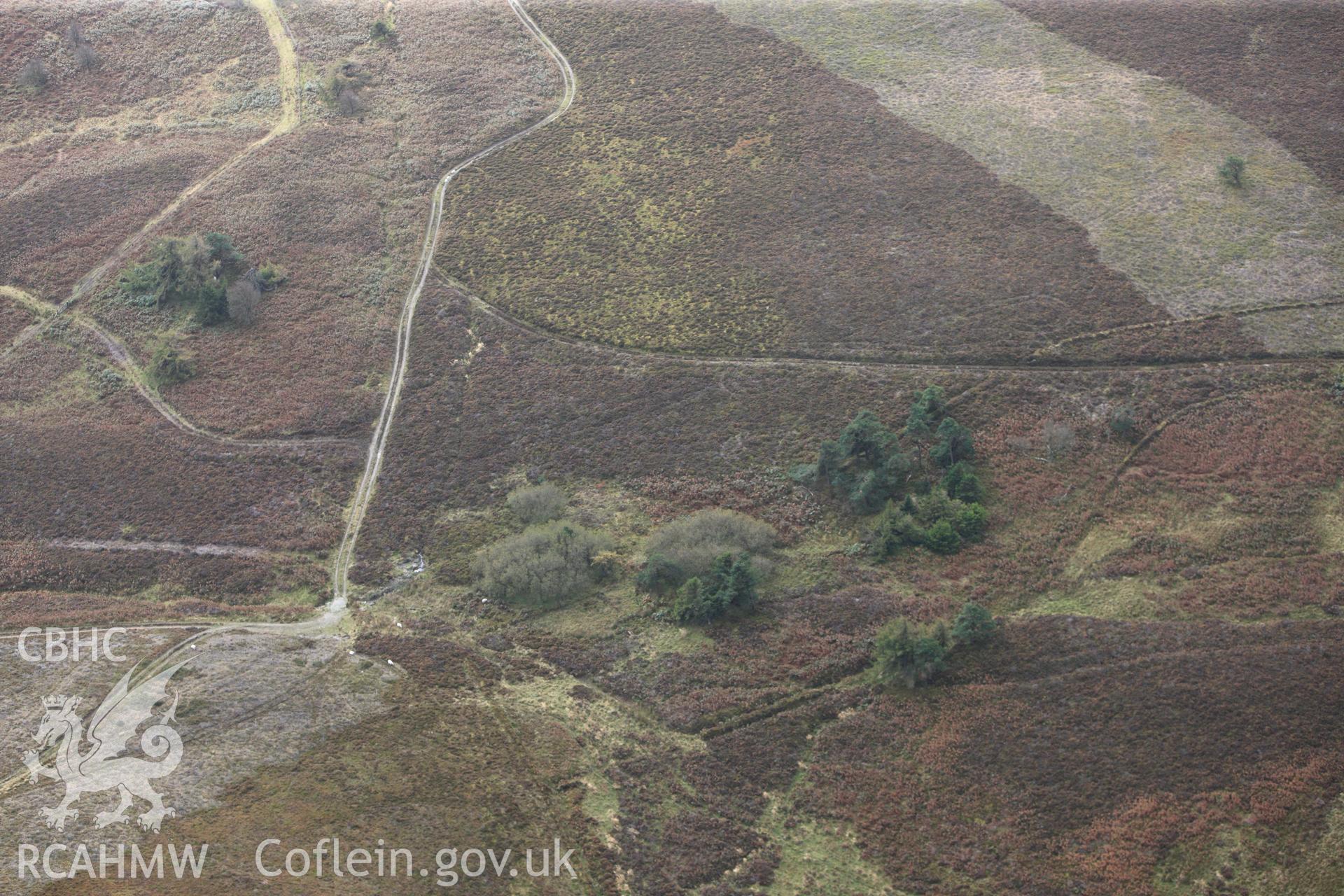 RCAHMW colour oblique photograph of Nant-Y-Bache, Barrow. Taken by Toby Driver on 04/10/2011.