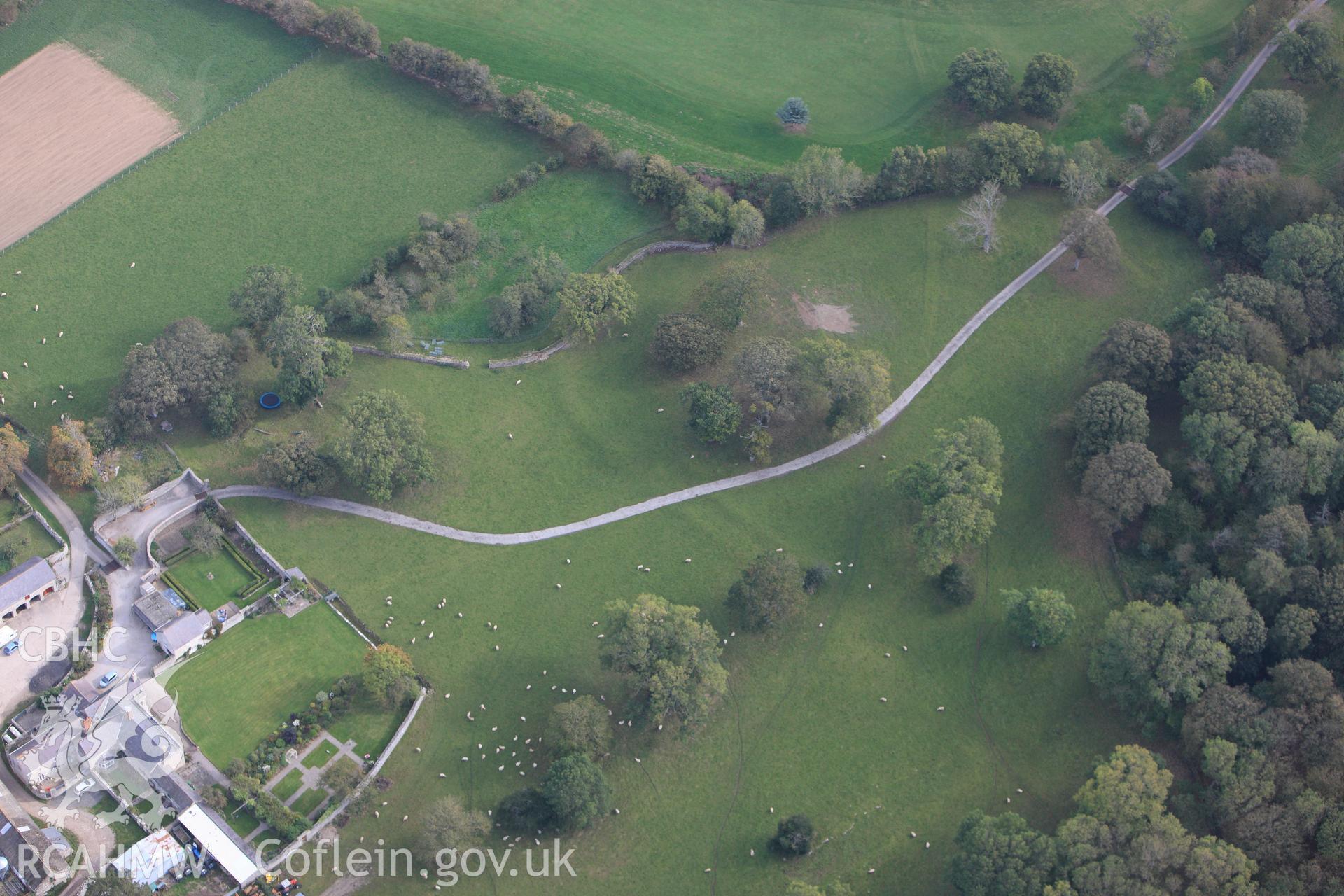 RCAHMW colour oblique photograph of Old Fox Hall, Enclosure. Taken by Toby Driver on 04/10/2011.