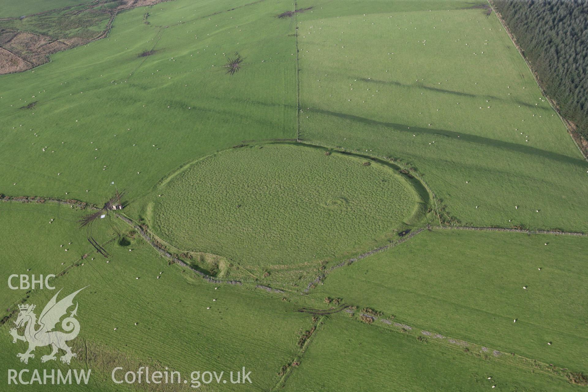 RCAHMW colour oblique photograph of Buarth-y-Gaer (Mynydd-y-Gaer). Taken by Toby Driver on 17/11/2011.