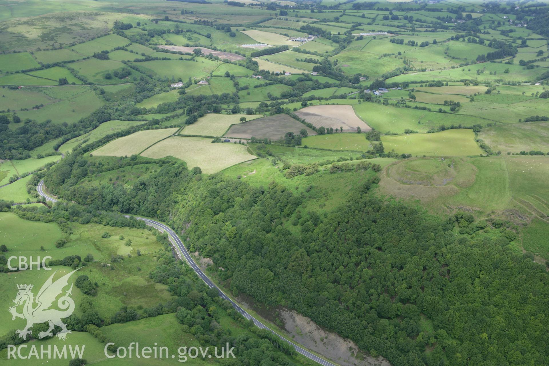 RCAHMW colour oblique photograph of Castell Tinboeth. Taken by Toby Driver on 20/07/2011.