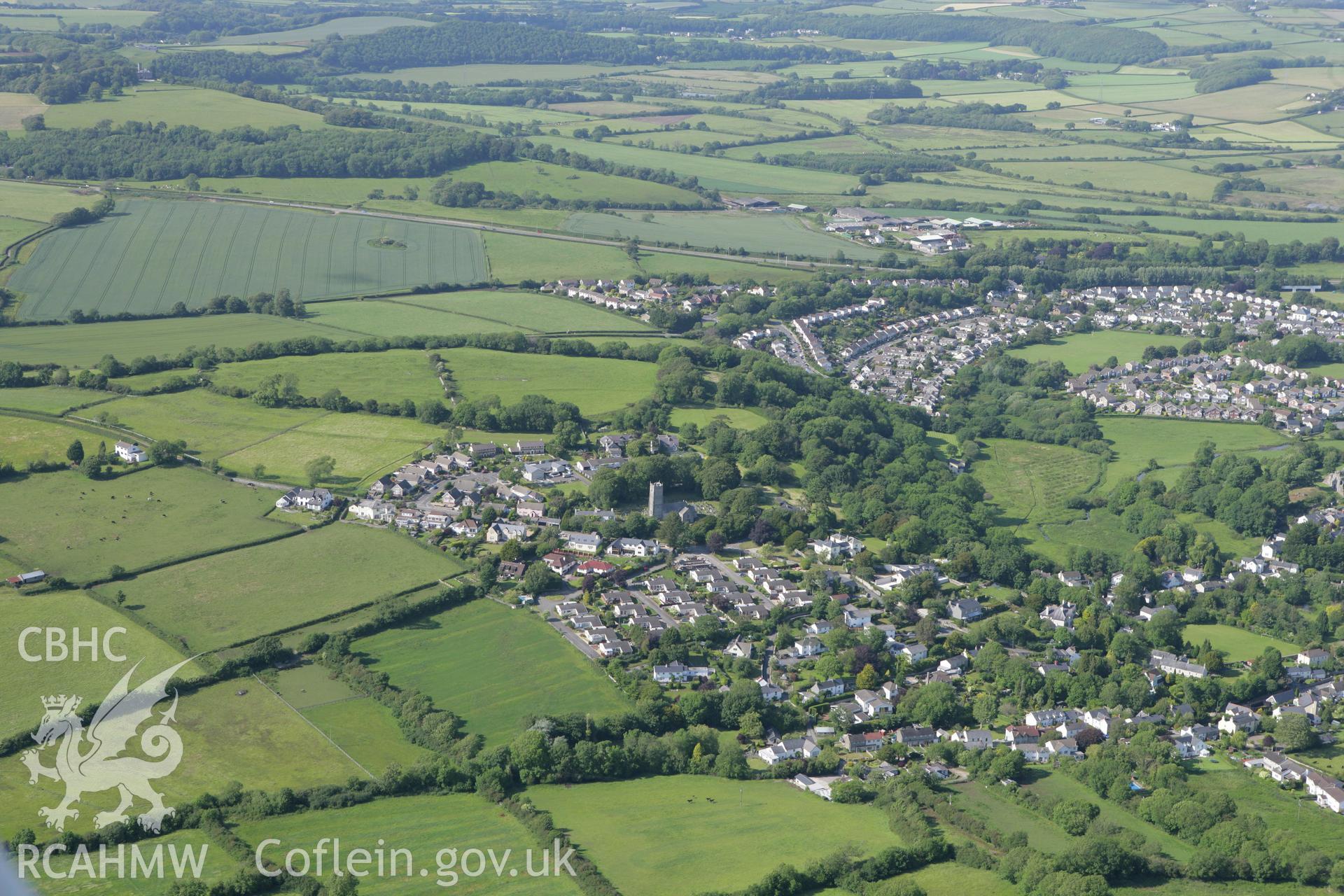 RCAHMW colour oblique photograph of Cowbridge. Taken by Toby Driver on 13/06/2011.