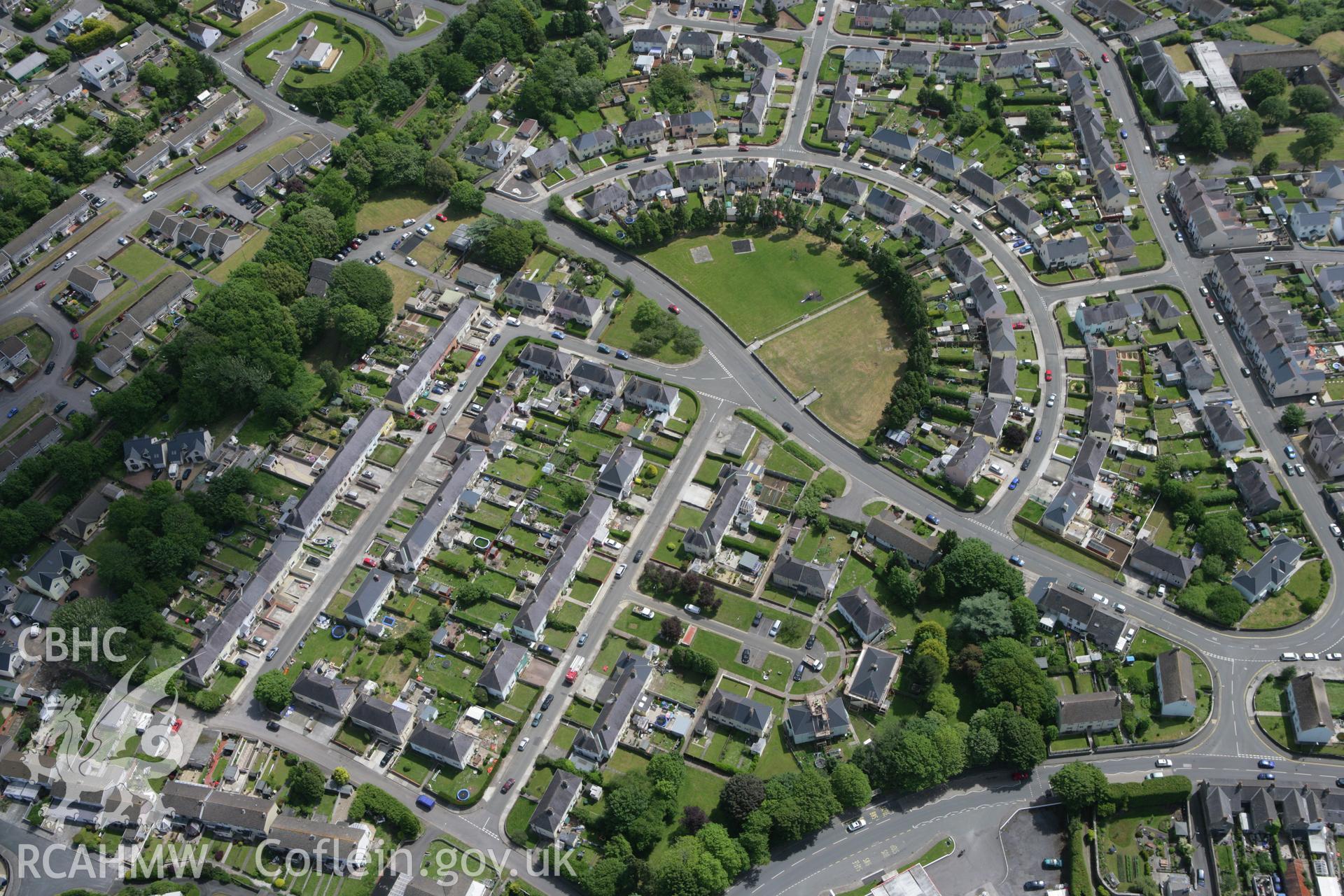 RCAHMW colour oblique photograph of Pembroke town. Taken by Toby Driver on 24/05/2011.