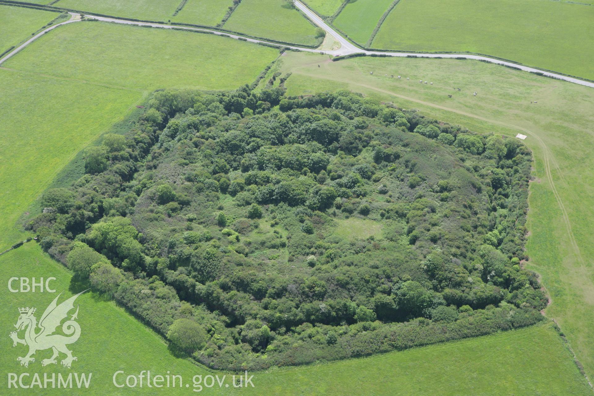 RCAHMW colour oblique photograph of Scoveston Fort. Taken by Toby Driver on 24/05/2011.