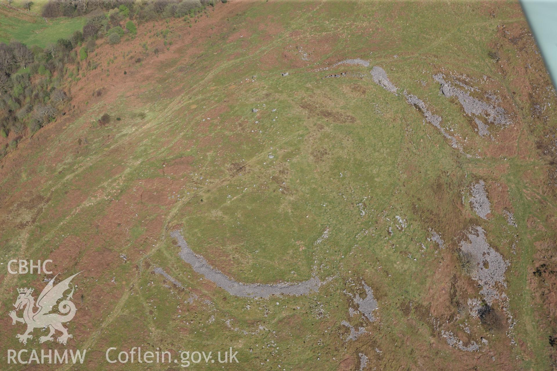 RCAHMW colour oblique photograph of Gaer Fach, hillfort on Garn Goch. Taken by Toby Driver on 08/04/2011.