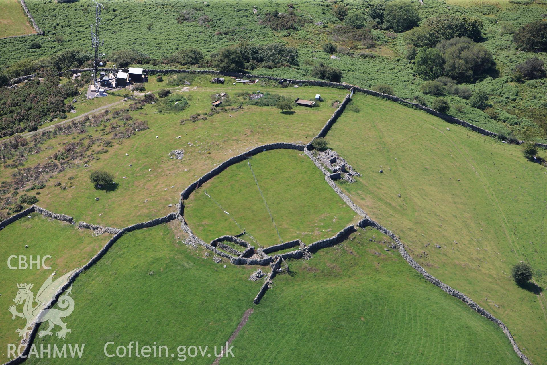 RCAHMW colour oblique photograph of Pen y Gaer hillfort. SAM RECOMMENDATION. Taken by Toby Driver on 20/07/2011.