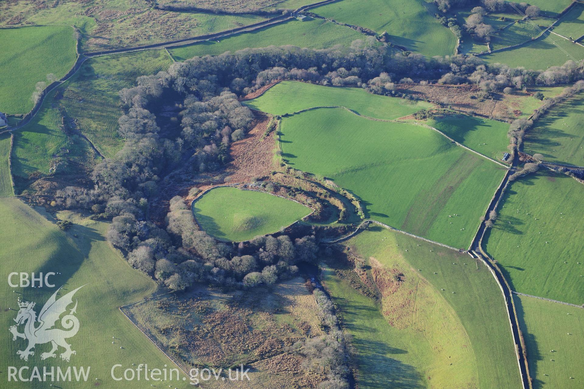 RCAHMW colour oblique photograph of Craig y Dinas camp. Taken by Toby Driver on 10/12/2012.