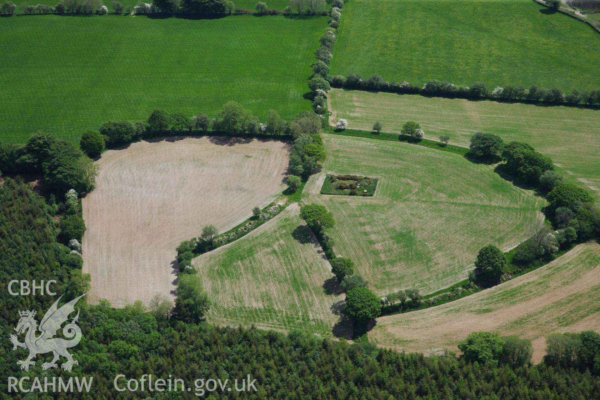 RCAHMW colour oblique photograph of Castell Goetre, Hillfort. Taken by Toby Driver on 28/05/2012.