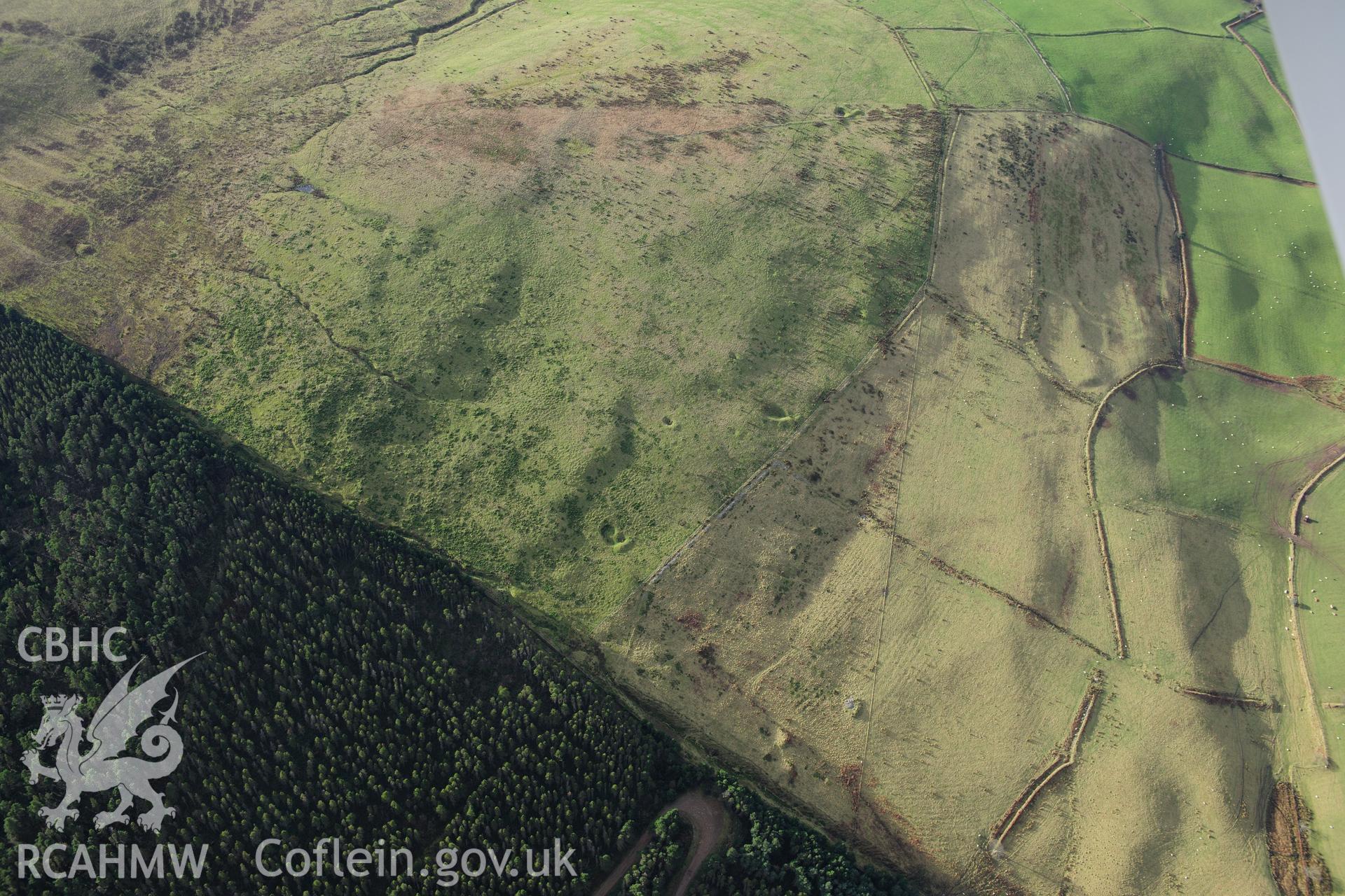 RCAHMW colour oblique photograph of Deserted rural settlement north of Foel Fynyddau. Taken by Toby Driver on 28/11/2012.