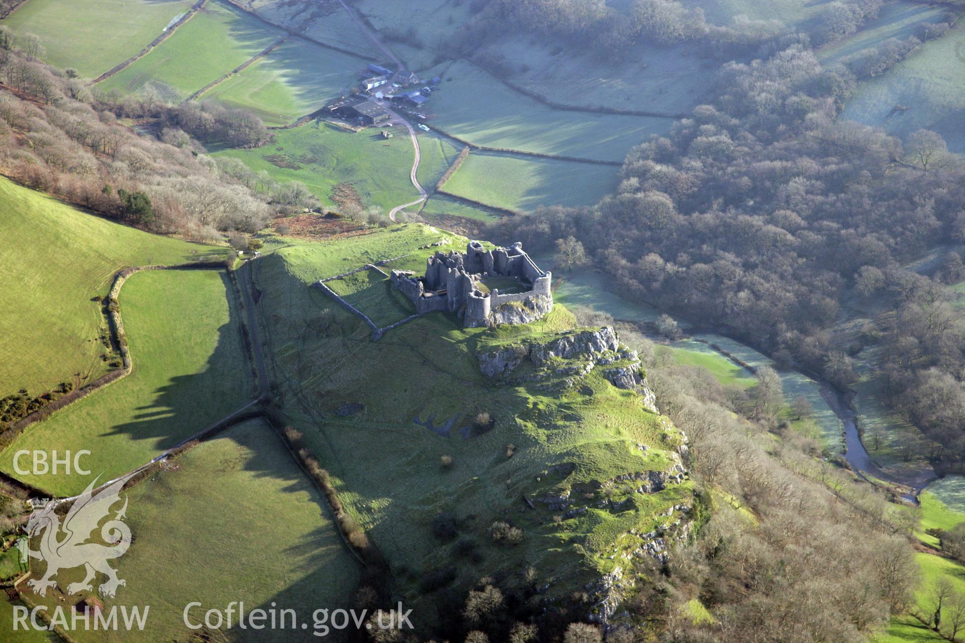 RCAHMW colour oblique photograph of Carreg Cennan Castle. Taken by Toby Driver on 02/02/2012.