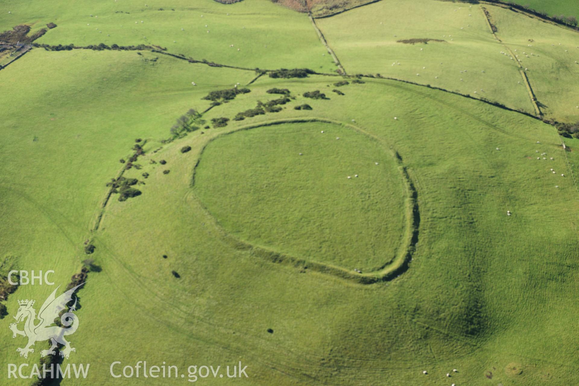 RCAHMW colour oblique photograph of Caer Pencarreg hillfort. Taken by Toby Driver on 05/11/2012.