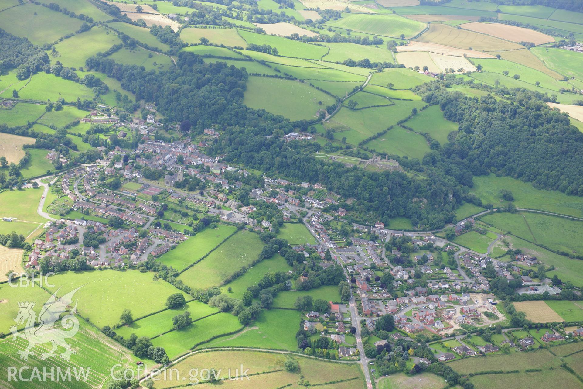 RCAHMW colour oblique photograph of Montgomery Town Walls. Taken by Toby Driver on 27/07/2012.