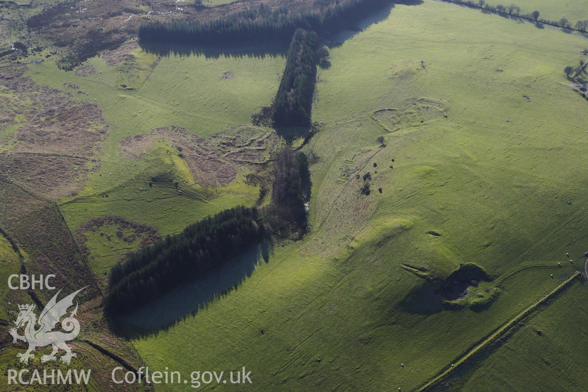 RCAHMW colour oblique photograph of Penlandoppa (right) and Penlansgubor (left) Farmsteads, Troed Y Rhiw. Taken by Toby Driver on 07/02/2012.