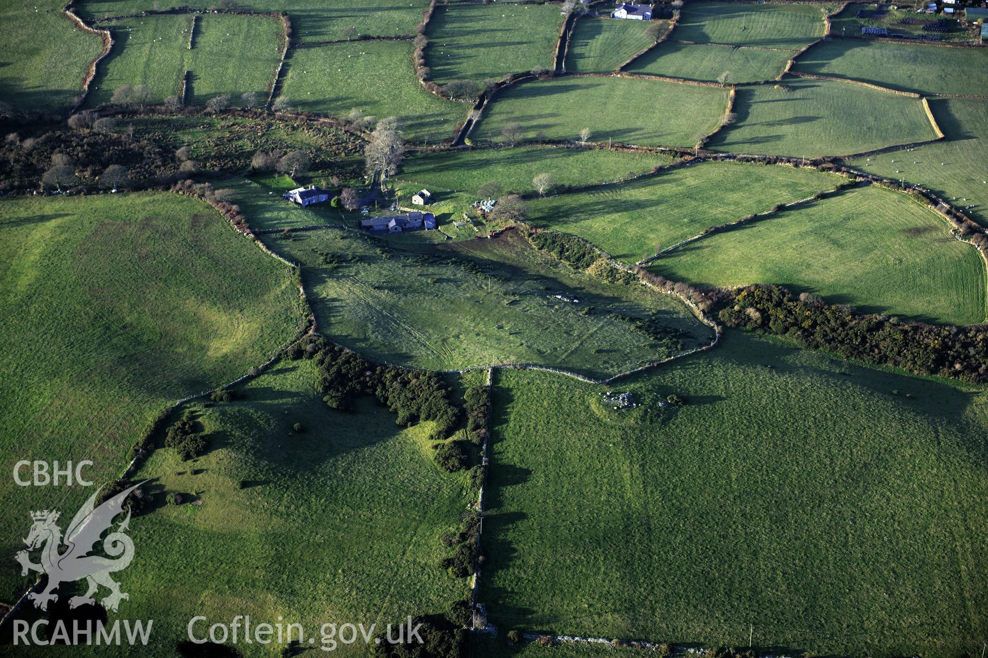 RCAHMW colour oblique photograph of Cairn, Glascoed. Taken by Toby Driver on 10/12/2012.