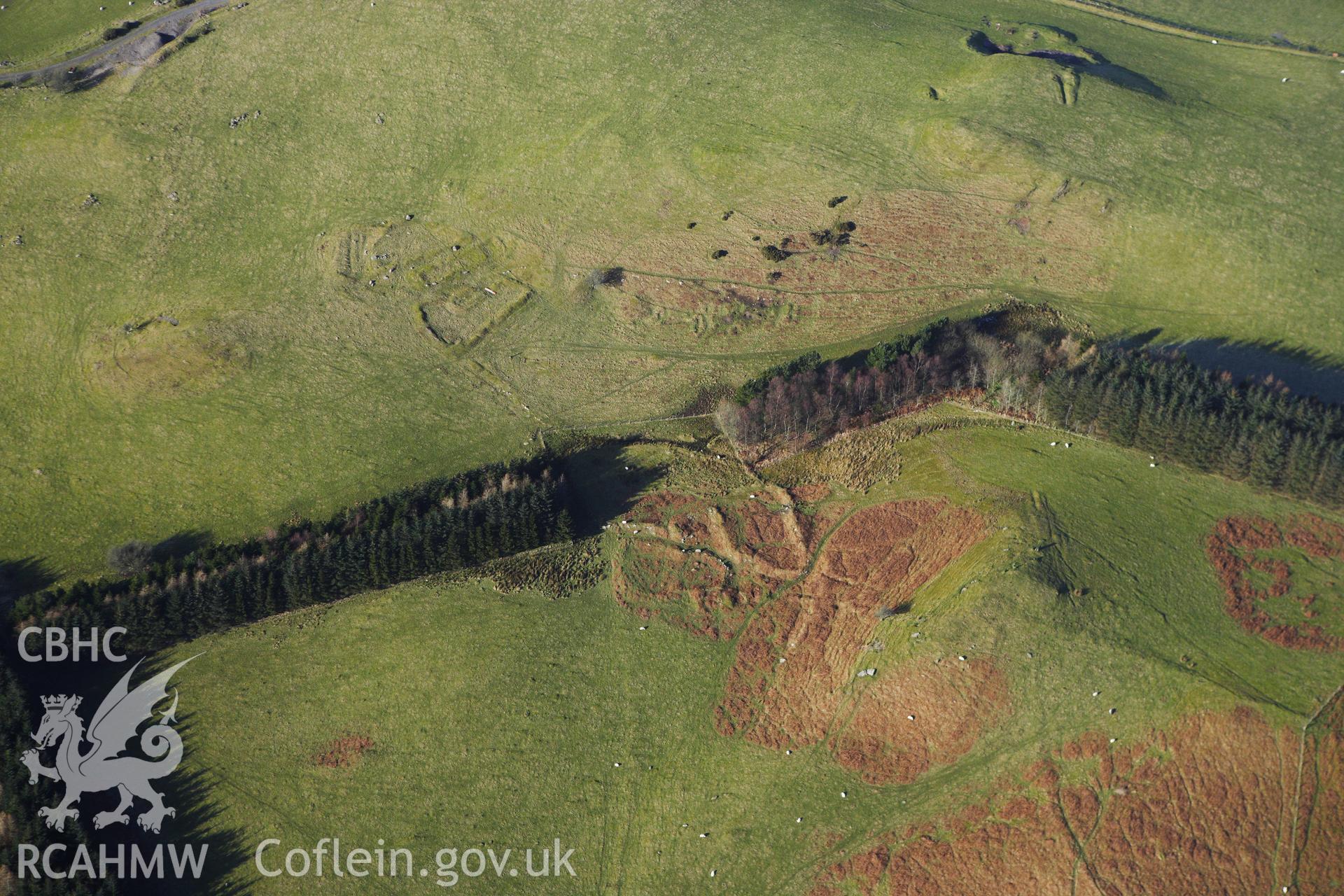 RCAHMW colour oblique photograph of Penlanscubor Farmstead, Troed Y Rhiw. Taken by Toby Driver on 07/02/2012.