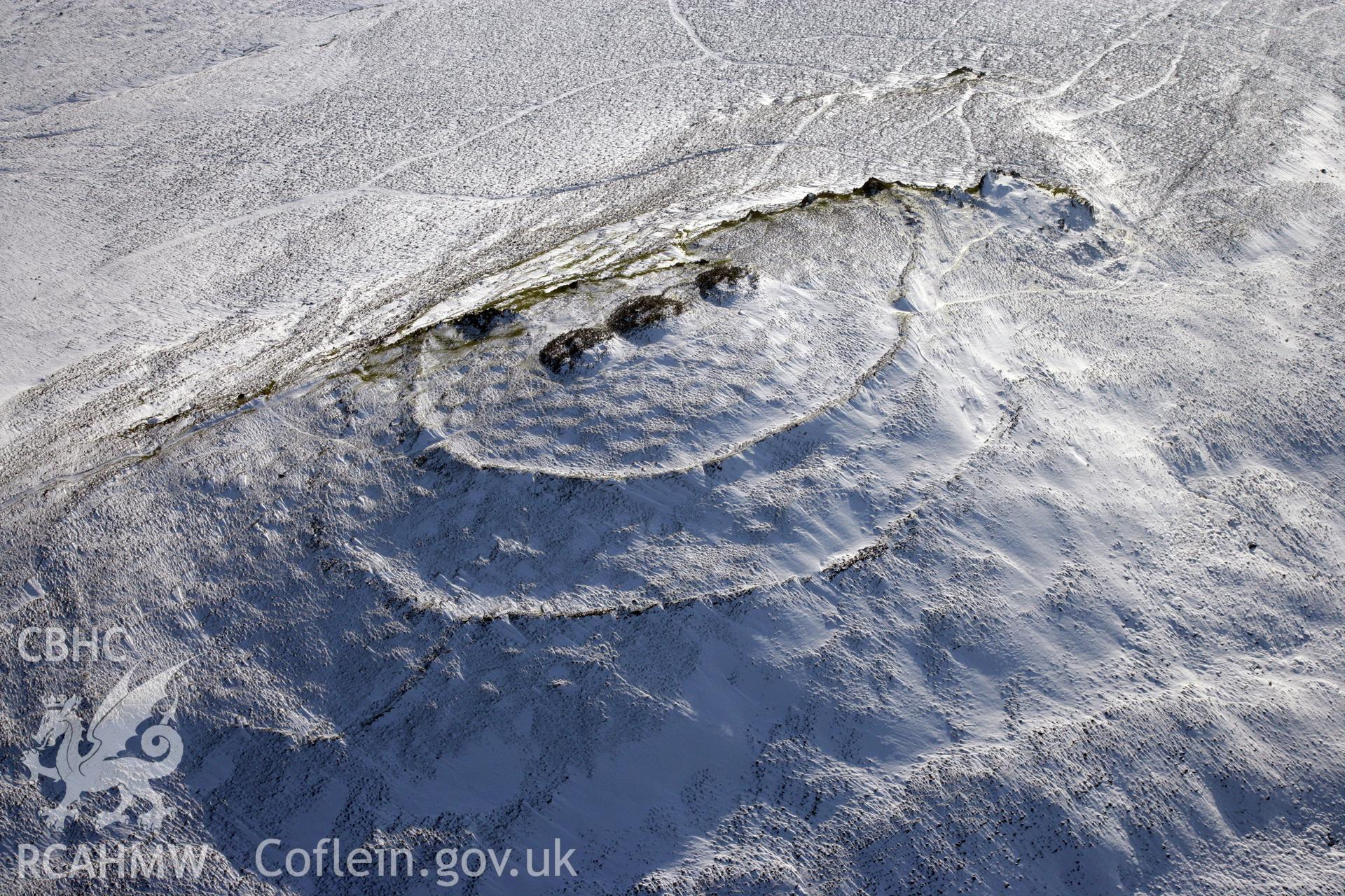 RCAHMW colour oblique photograph of Foel Drygarn Camp. Taken by Toby Driver on 02/02/2012.