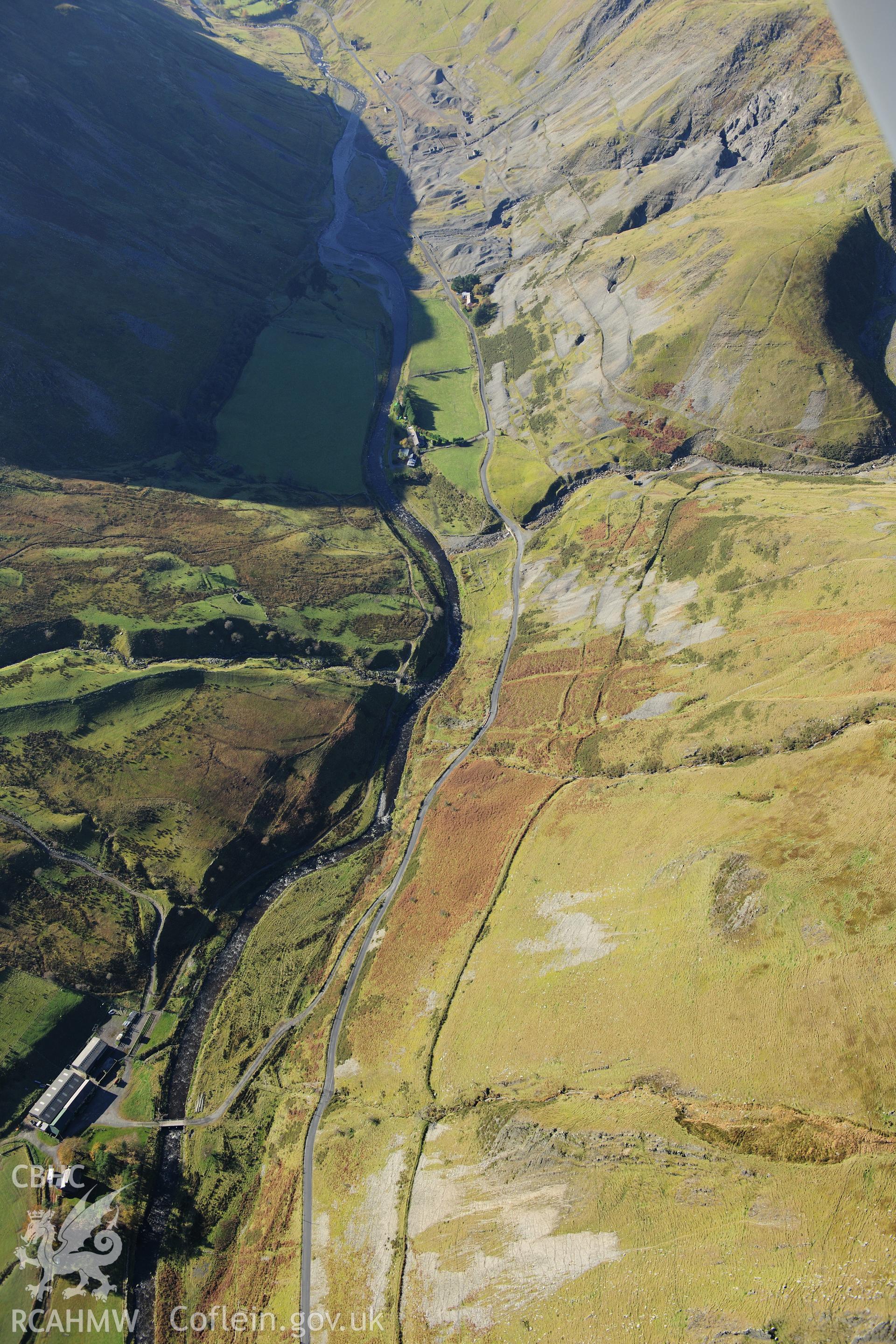 RCAHMW colour oblique photograph of Banc Tynddol, landscape looking west. Taken by Toby Driver on 05/11/2012.