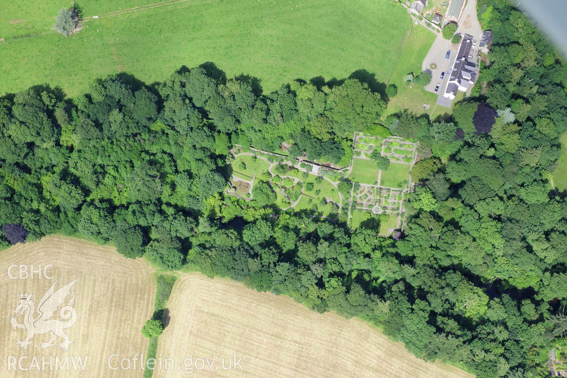 RCAHMW colour oblique photograph of Ty Glyn Garden, Ciliau Aeron. Taken by Toby Driver on 27/07/2012.