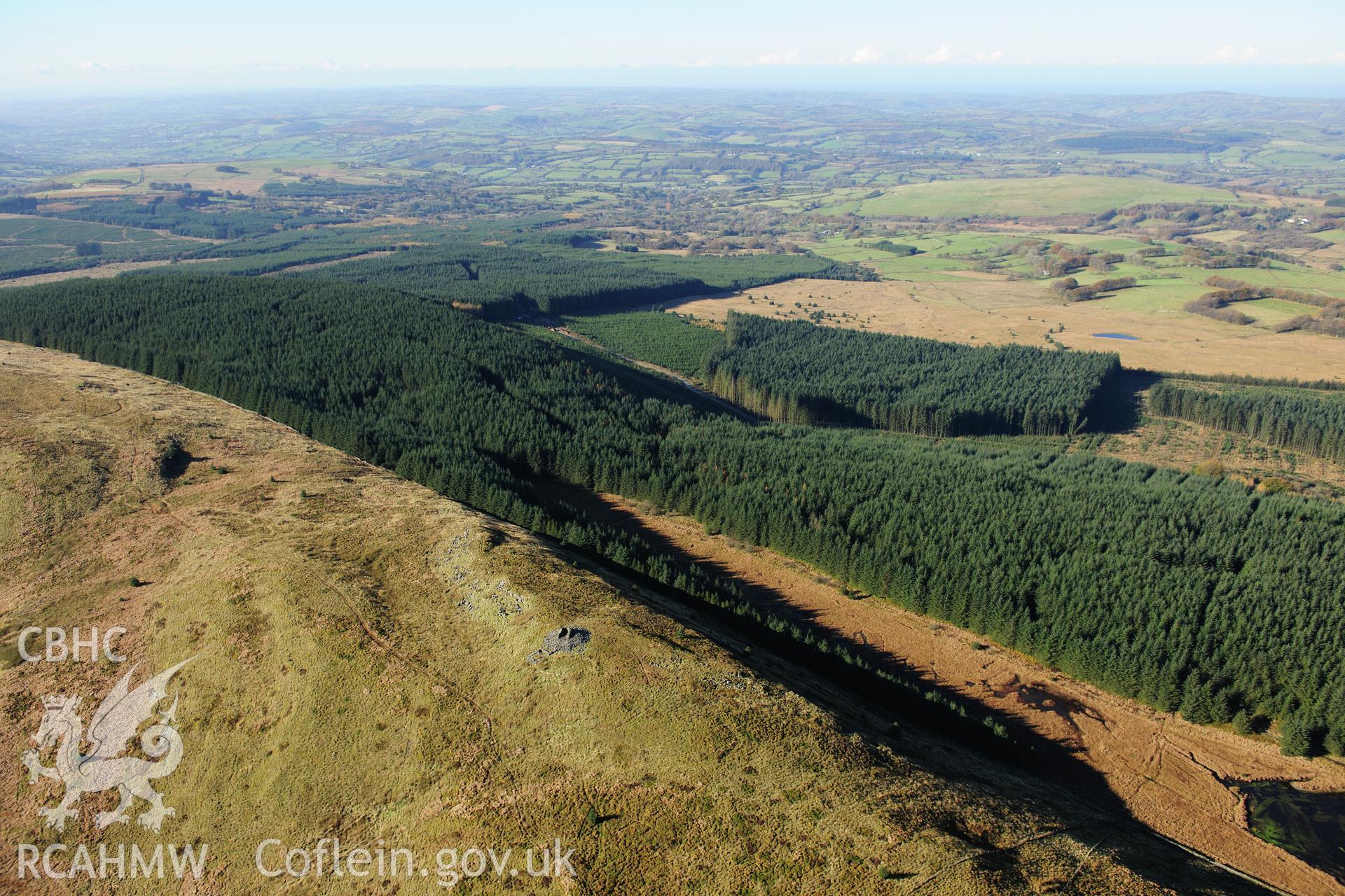 RCAHMW colour oblique photograph of Carn Fawr cairn, landscape view from east. Taken by Toby Driver on 05/11/2012.