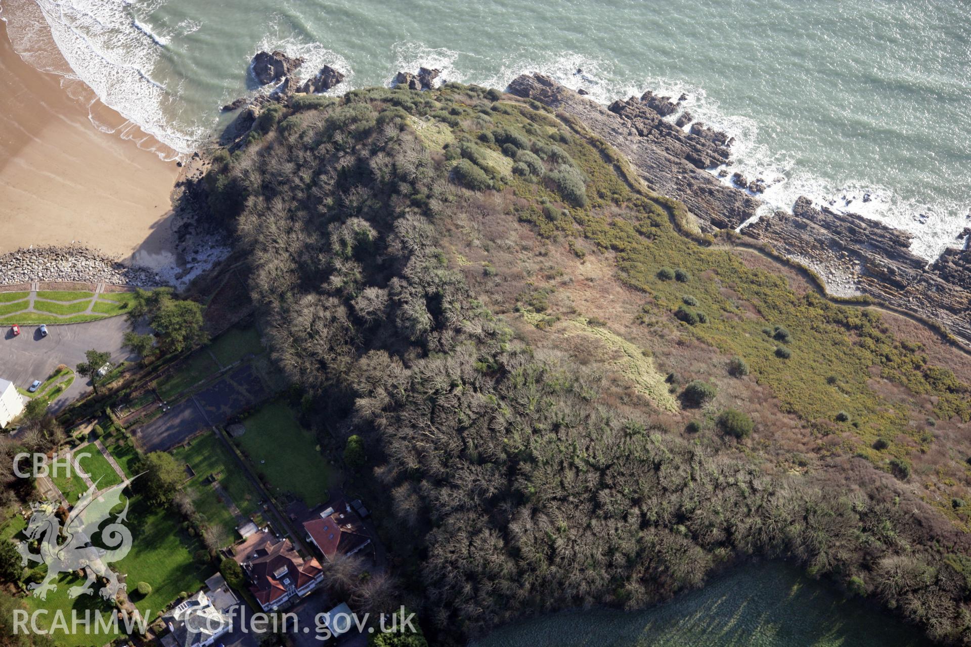 RCAHMW colour oblique photograph of Caswell Cliff Fort. Taken by Toby Driver on 02/02/2012.