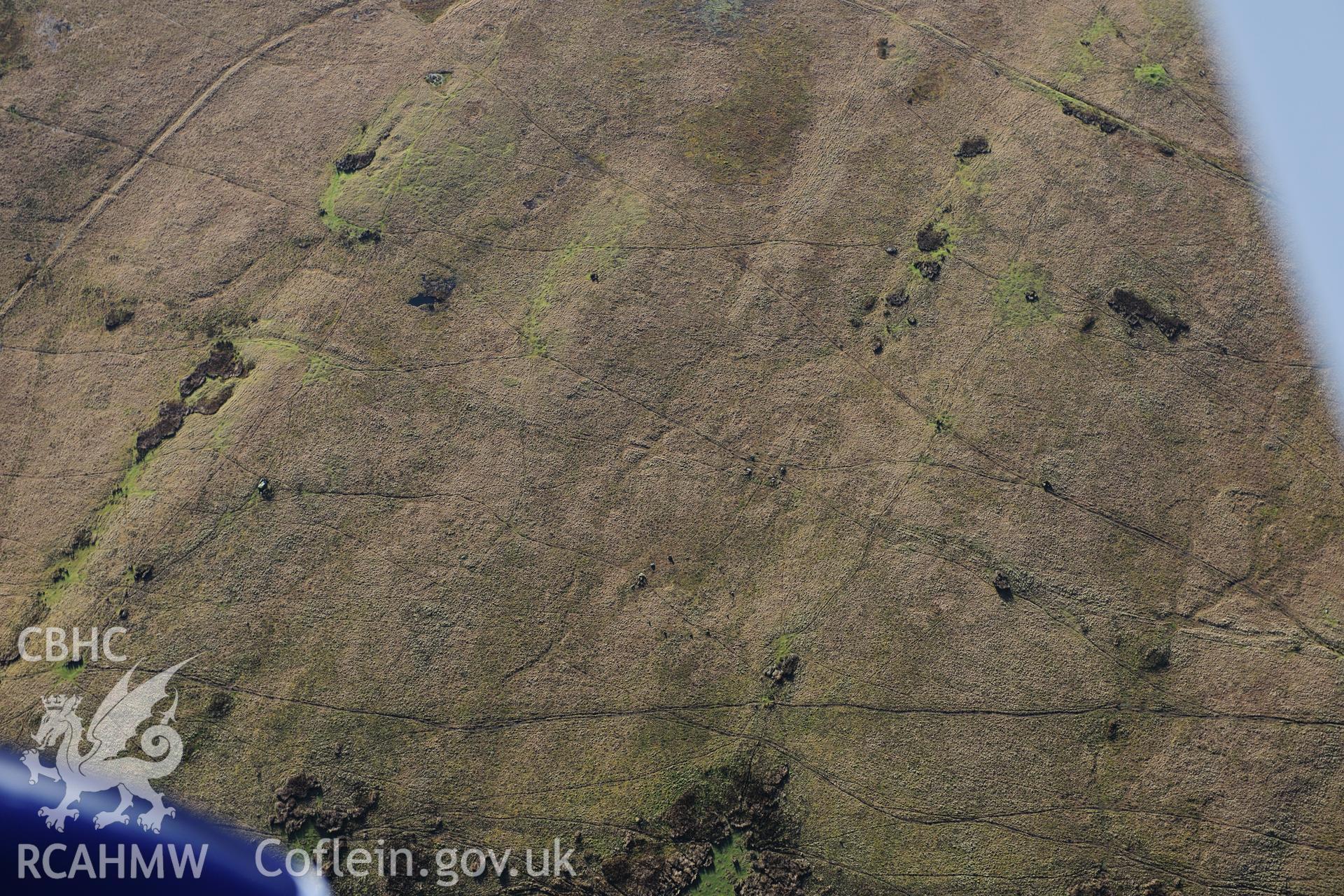 RCAHMW colour oblique photograph of Trecastle Mountain stone circles, Mynydd Bach Trecastell. Taken by Toby Driver on 23/11/2012.