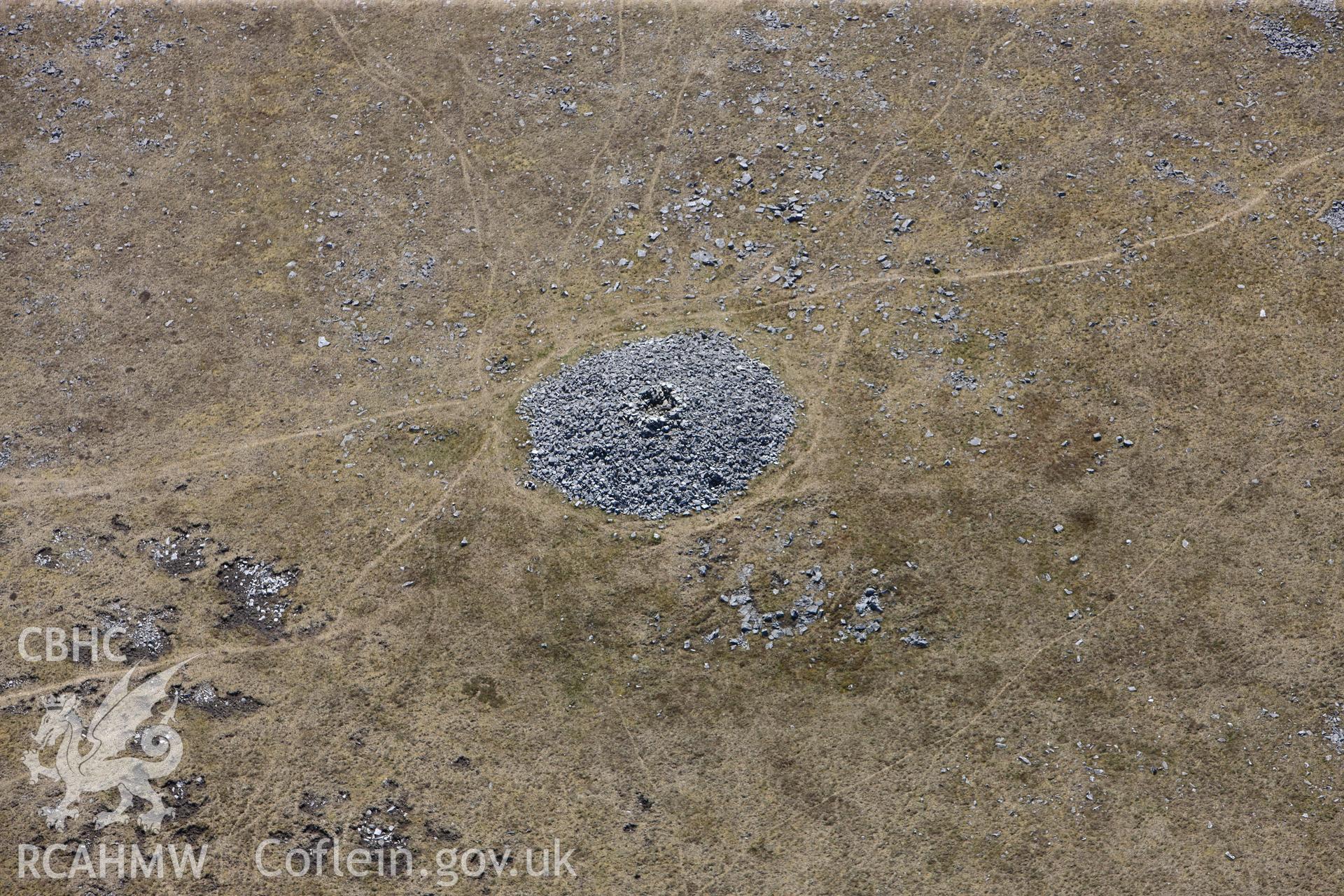 RCAHMW colour oblique photograph of Carn Pen y Clogau. Taken by Toby Driver on 22/05/2012.