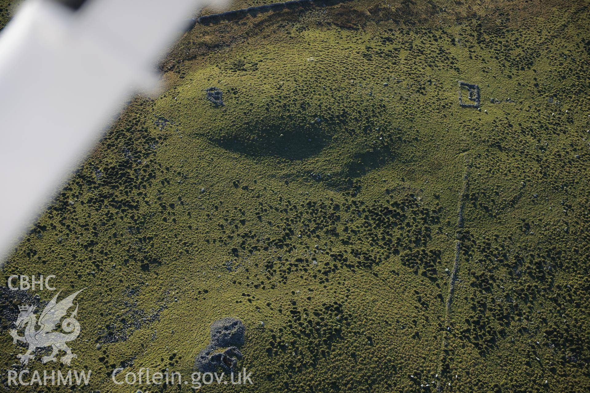 RCAHMW colour oblique photograph of Llecheiddior, cairns and upland landscape. Taken by Toby Driver on 10/12/2012.