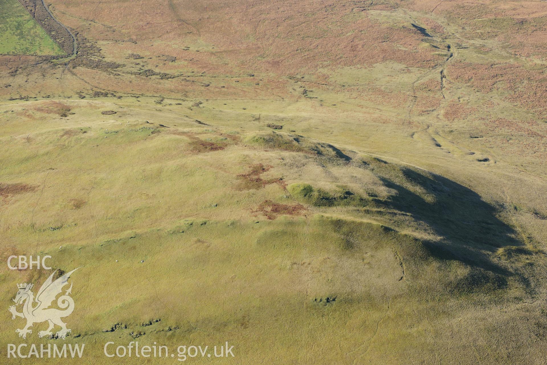 RCAHMW colour oblique photograph of Disgwylfa Fawr round barrow. Taken by Toby Driver on 05/11/2012.