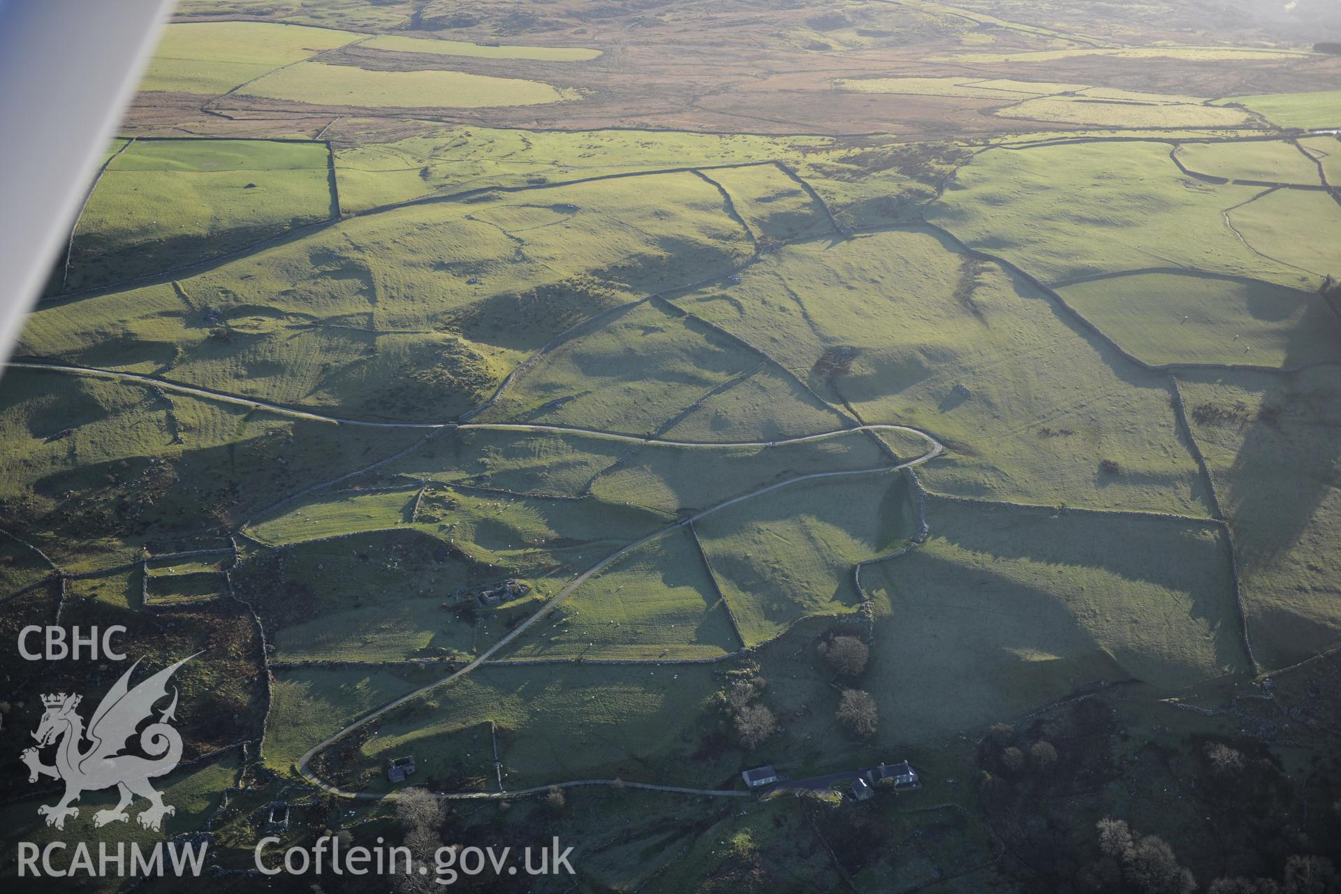 RCAHMW colour oblique photograph of Erw Wen, terraced field system, from the west. Taken by Toby Driver on 10/12/2012.