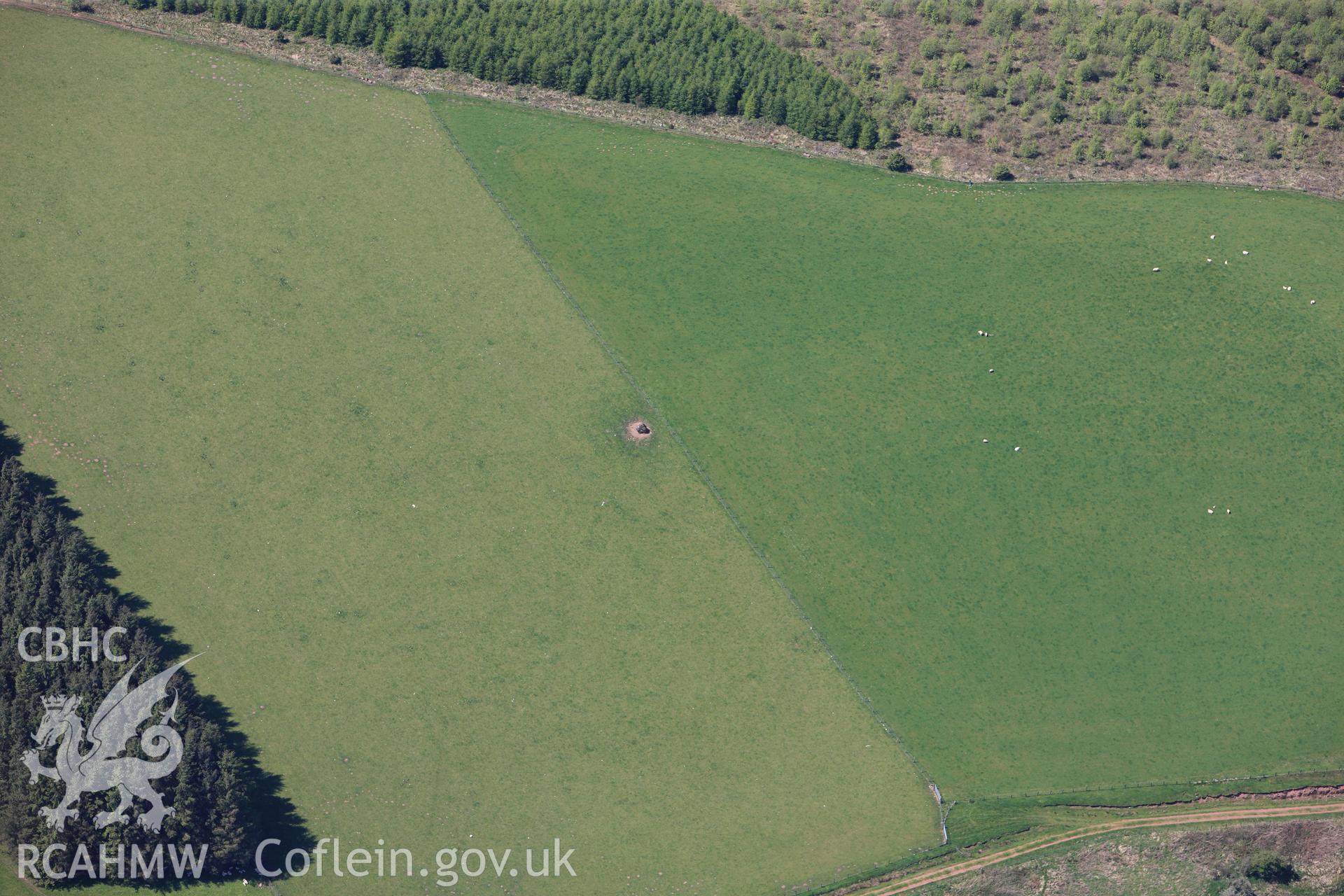 RCAHMW colour oblique photograph of Gwern Wyddog, stone. Taken by Toby Driver on 22/05/2012.