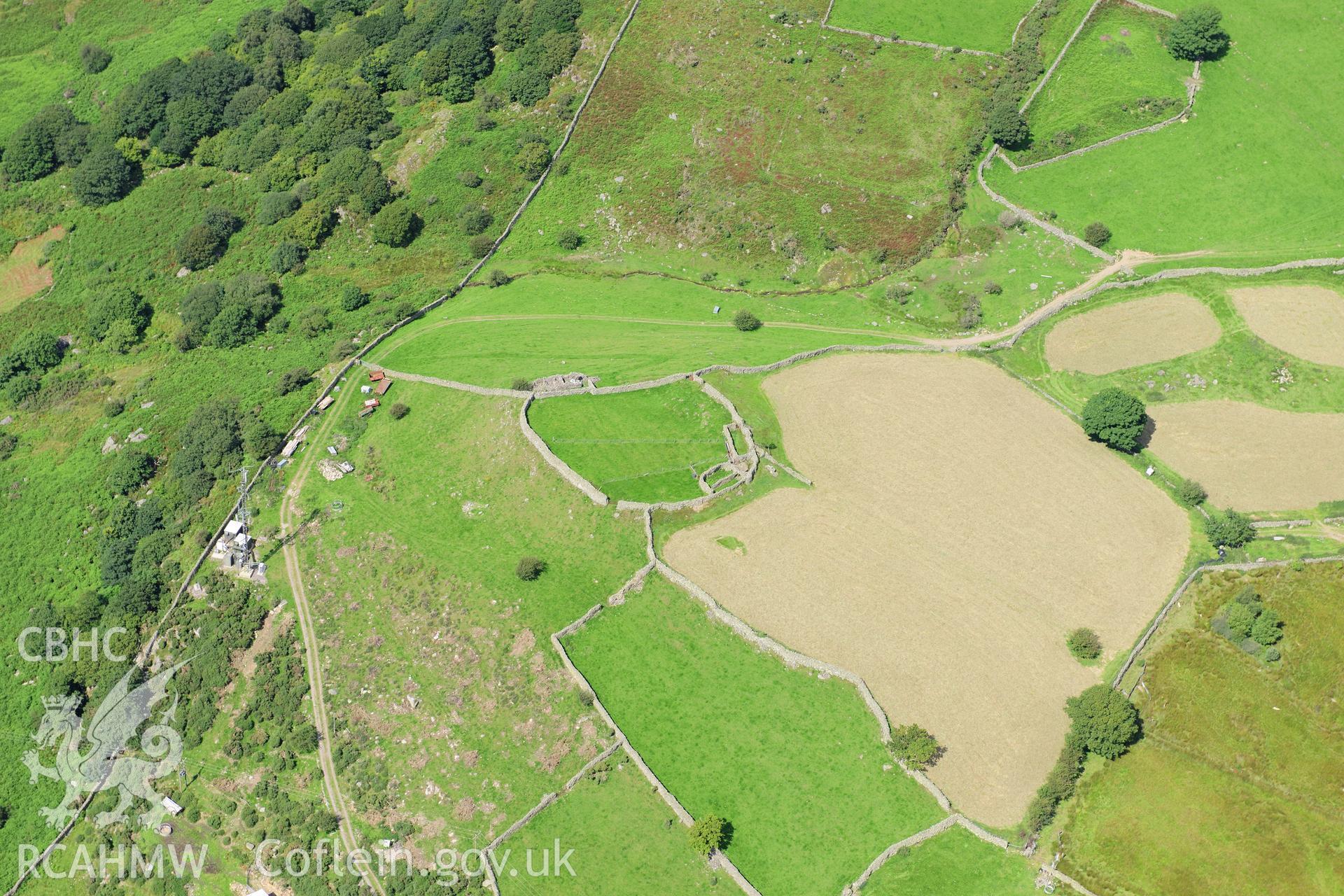 RCAHMW colour oblique photograph of Pen-y-Gaer, viewed from the south. Taken by Toby Driver on 10/08/2012.