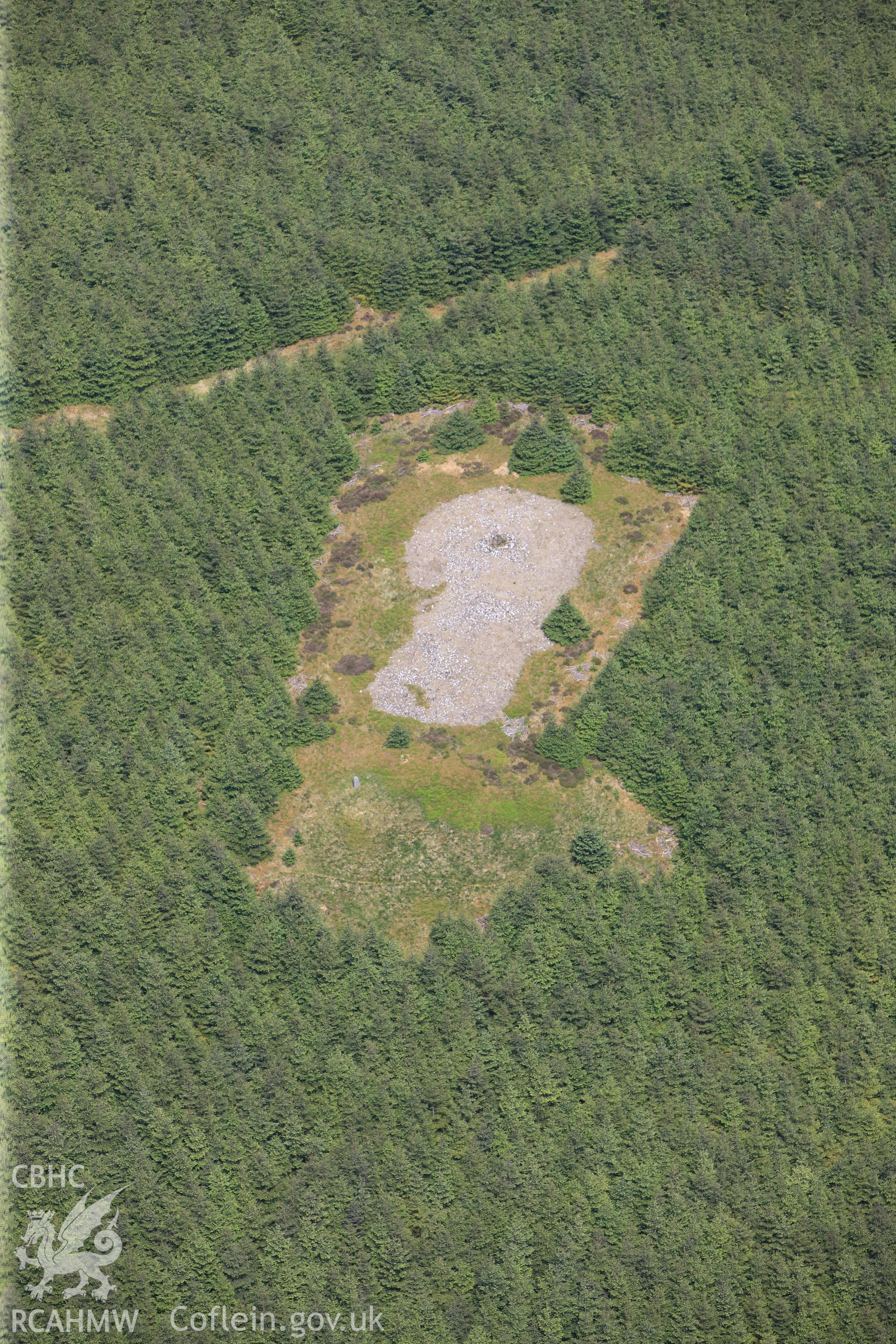 RCAHMW colour oblique photograph of Pen-y-Garn-Goch cairns or long barrow. Taken by Toby Driver on 28/05/2012.