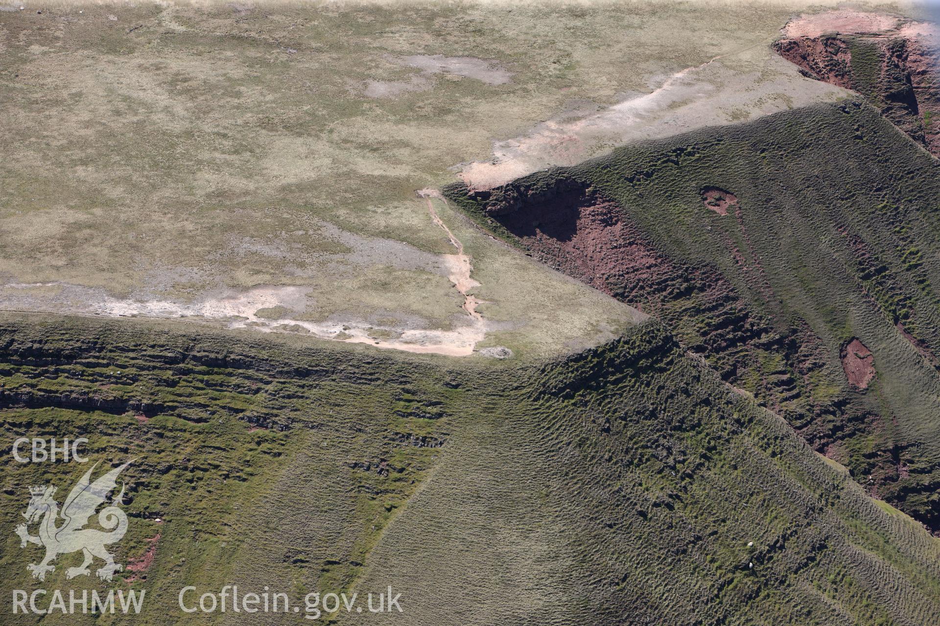 RCAHMW colour oblique photograph of Twr-y-fan foel, cairn. Taken by Toby Driver on 22/05/2012.