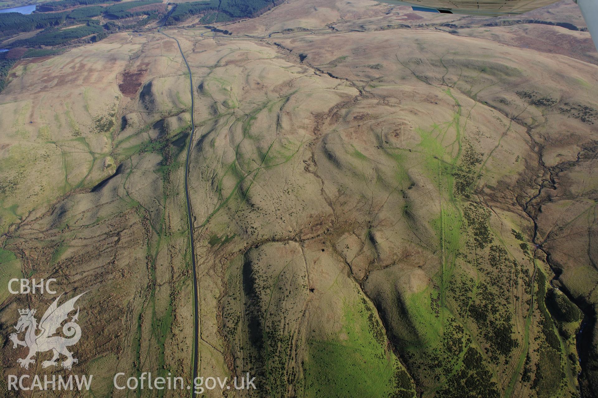 RCAHMW colour oblique photograph of Arosfa Garreg Lwyd Roman camp. Taken by Toby Driver on 23/11/2012.