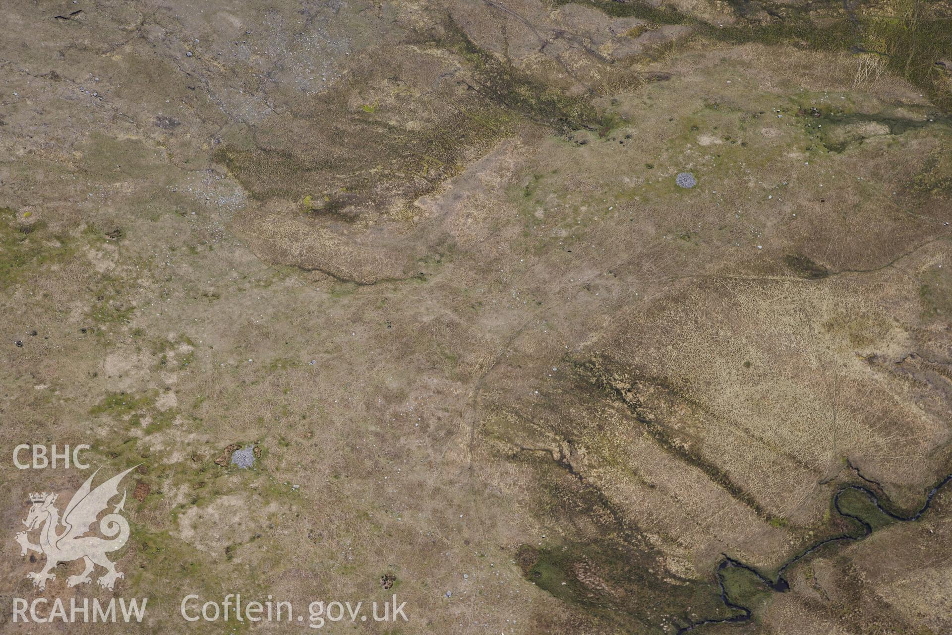 RCAHMW colour oblique photograph of Banwen Gwys round cairns. Taken by Toby Driver on 22/05/2012.