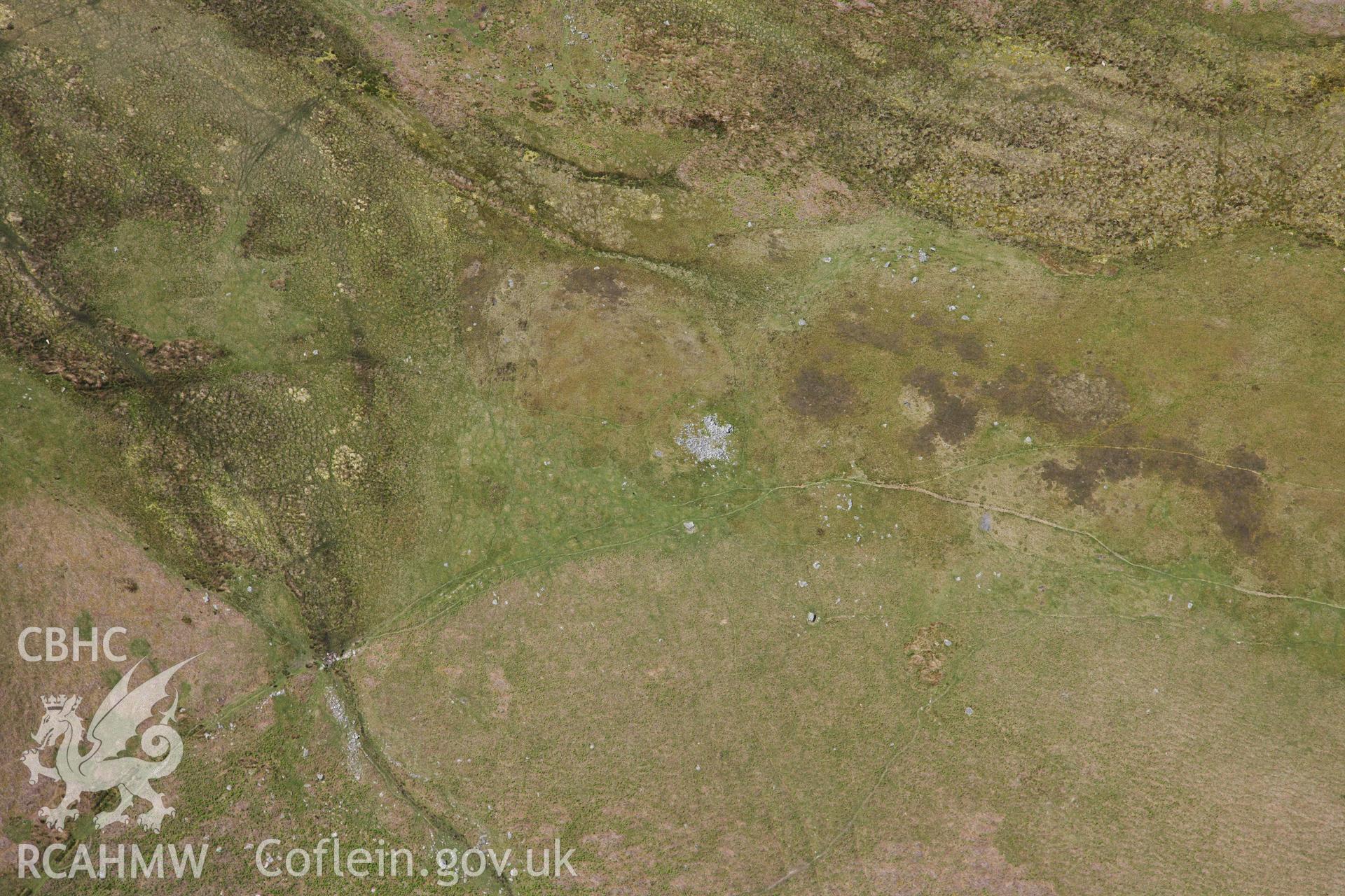 RCAHMW colour oblique photograph of Graig Ddu, Cairn III. Taken by Toby Driver on 28/05/2012.