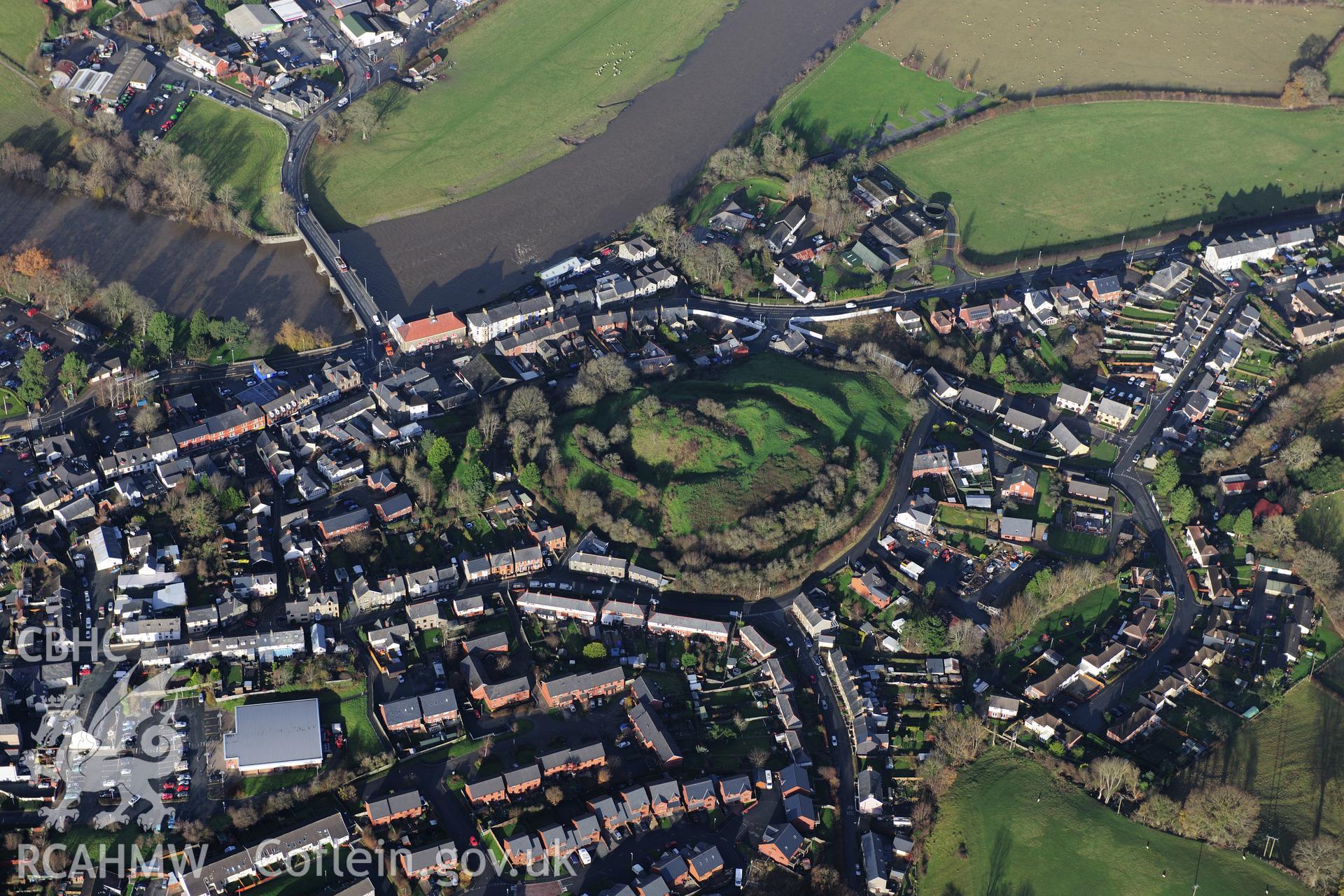 RCAHMW colour oblique photograph of Builth Castle, and town. Taken by Toby Driver on 23/11/2012.