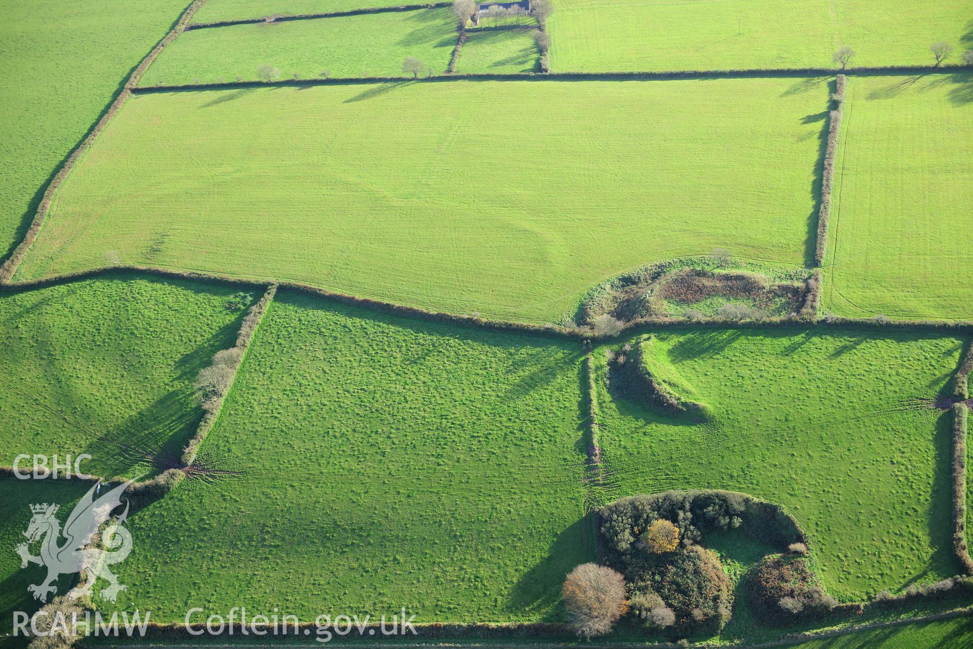 RCAHMW colour oblique photograph of Castell Meherin Fort. Taken by Toby Driver on 26/10/2012.