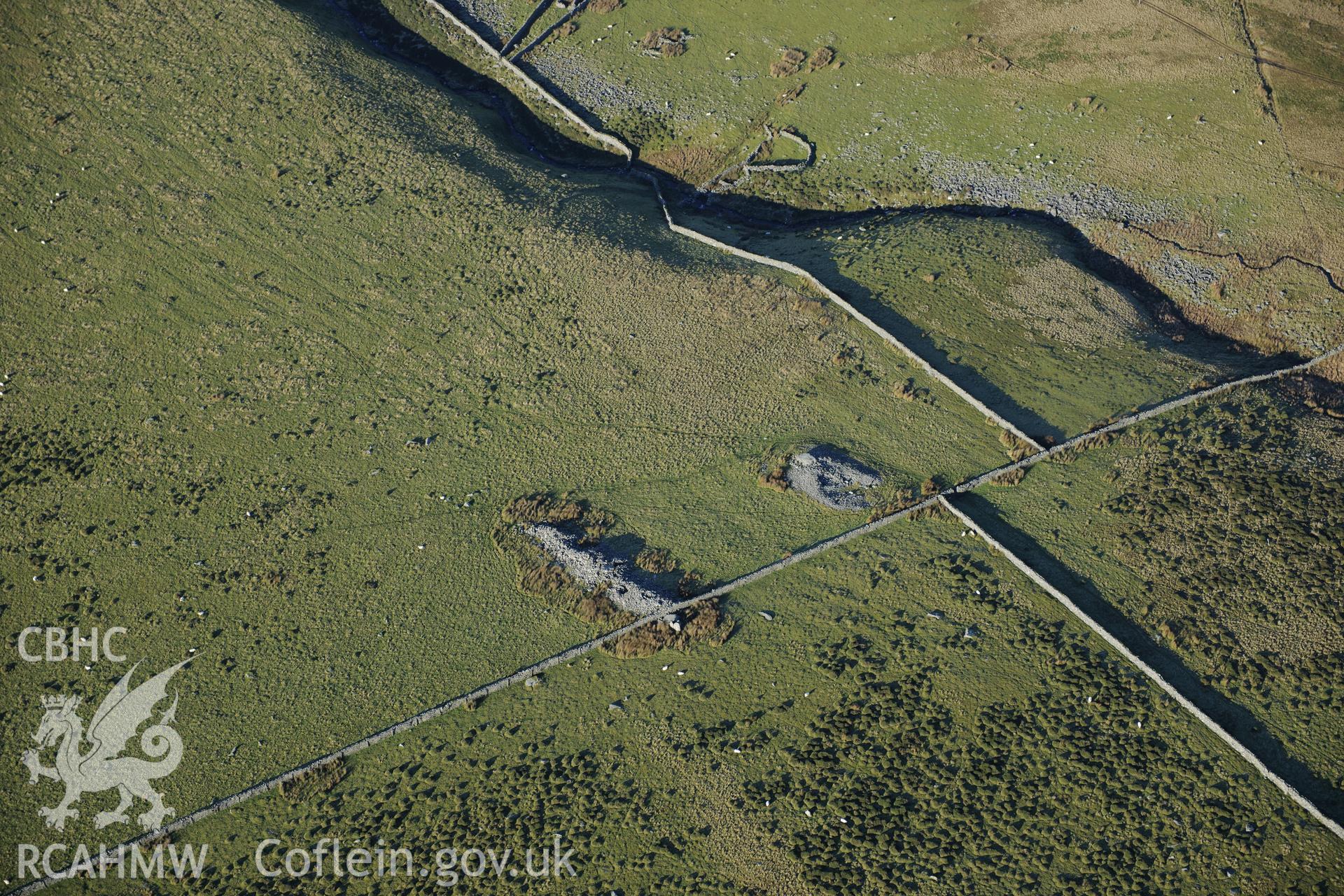 RCAHMW colour oblique photograph of Carneddau Hengwm. Taken by Toby Driver on 10/12/2012.