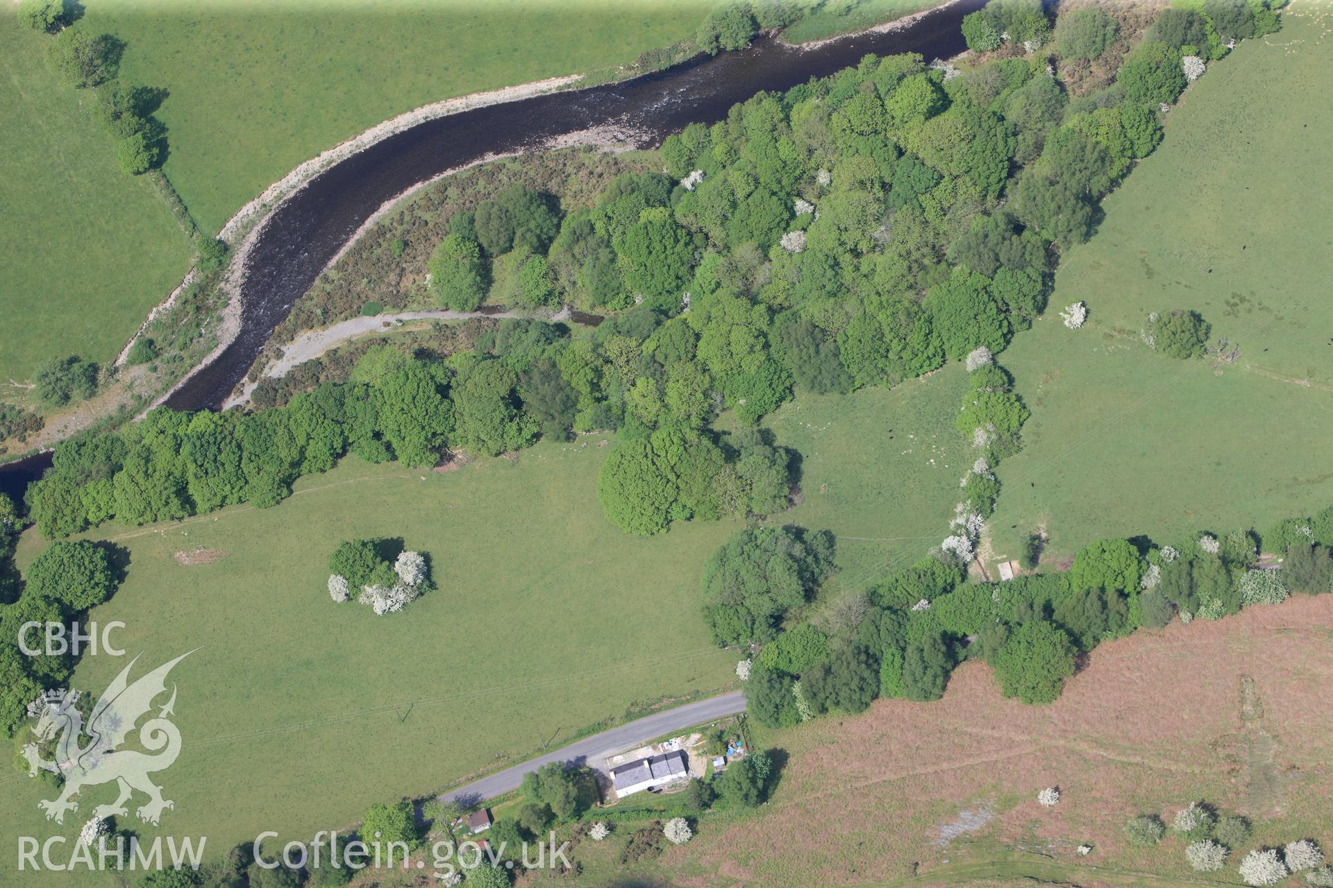 RCAHMW colour oblique photograph of Gelli Burial Chamber. Taken by Toby Driver on 28/05/2012.