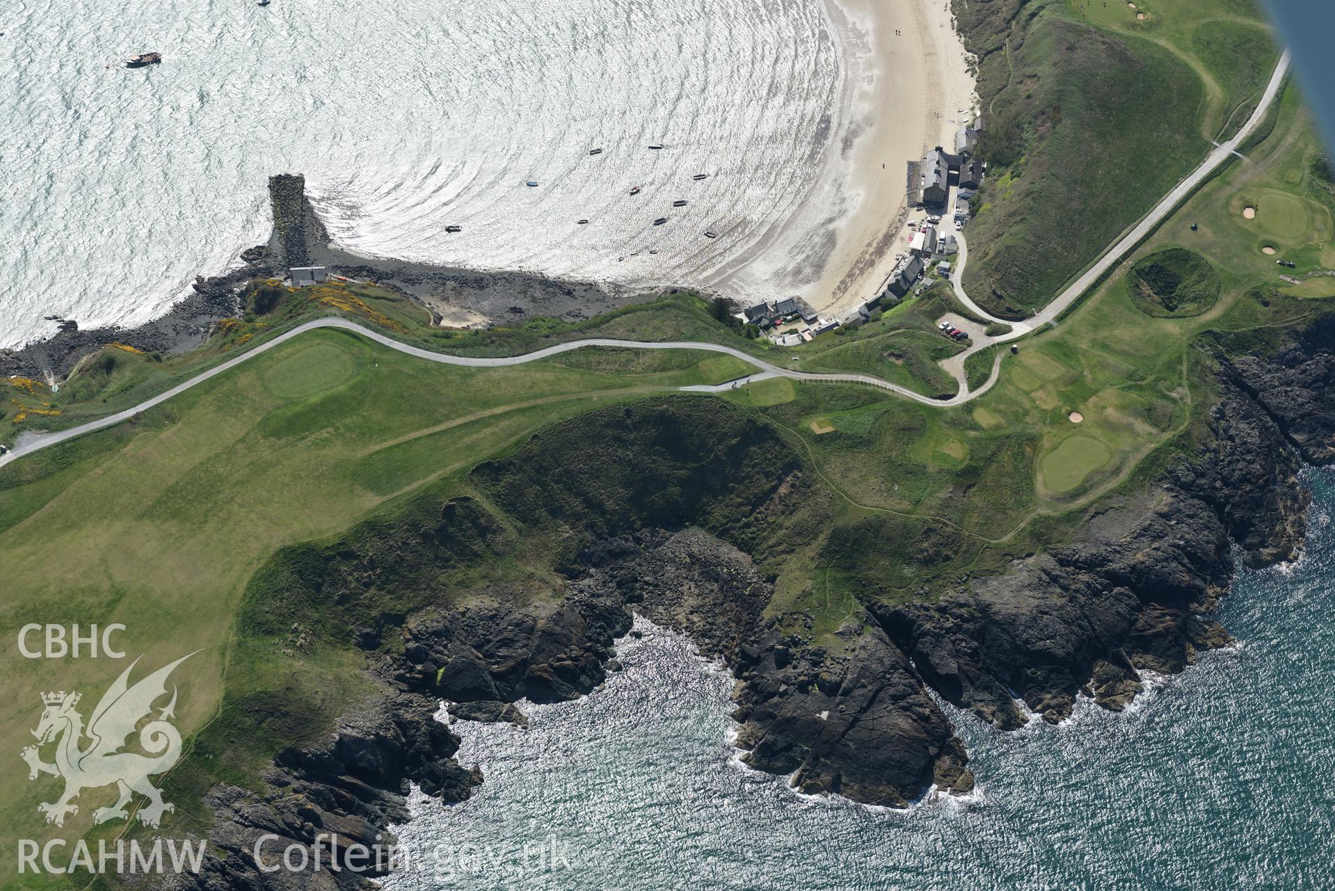 Aerial photography of Porth Dinllaen taken on 3rd May 2017.  Baseline aerial reconnaissance survey for the CHERISH Project. ? Crown: CHERISH PROJECT 2017. Produced with EU funds through the Ireland Wales Co-operation Programme 2014-2020. All material made freely available through the Open Government Licence.