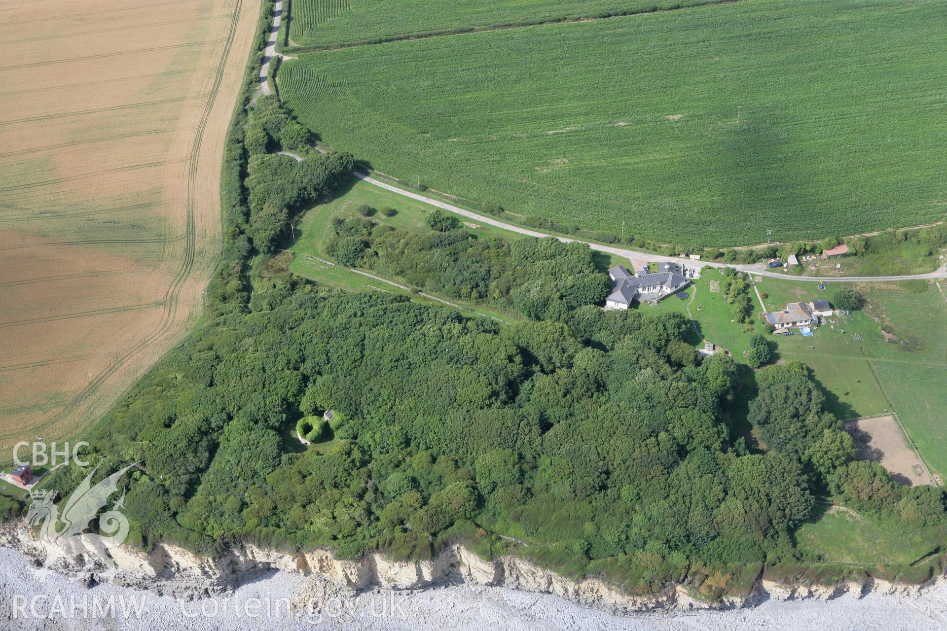 RCAHMW colour oblique photograph of Summerhouse Camp. Taken by Toby Driver on 29/07/2010.