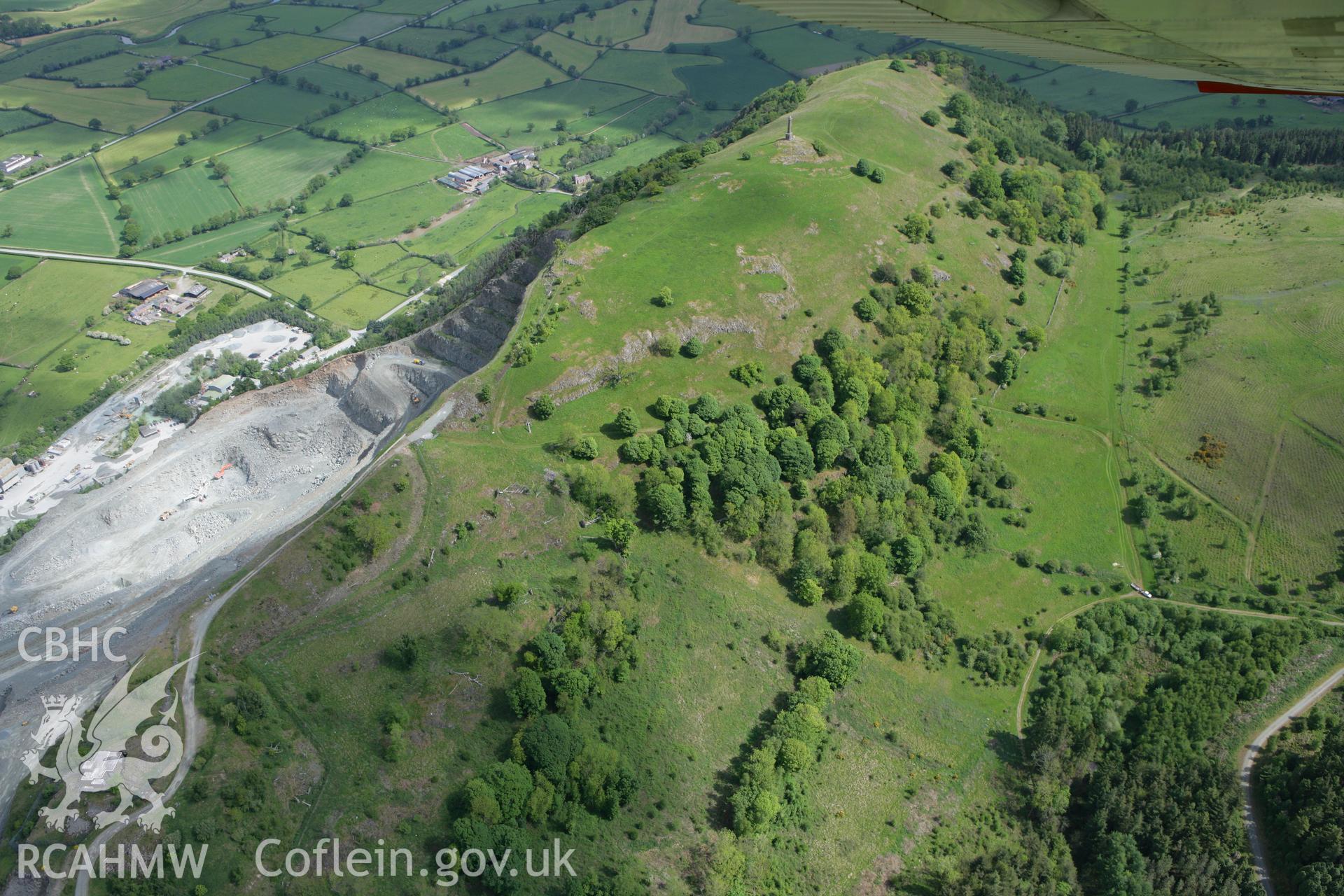 RCAHMW colour oblique photograph of Breidden Hillfort. Taken by Toby Driver on 27/05/2010.