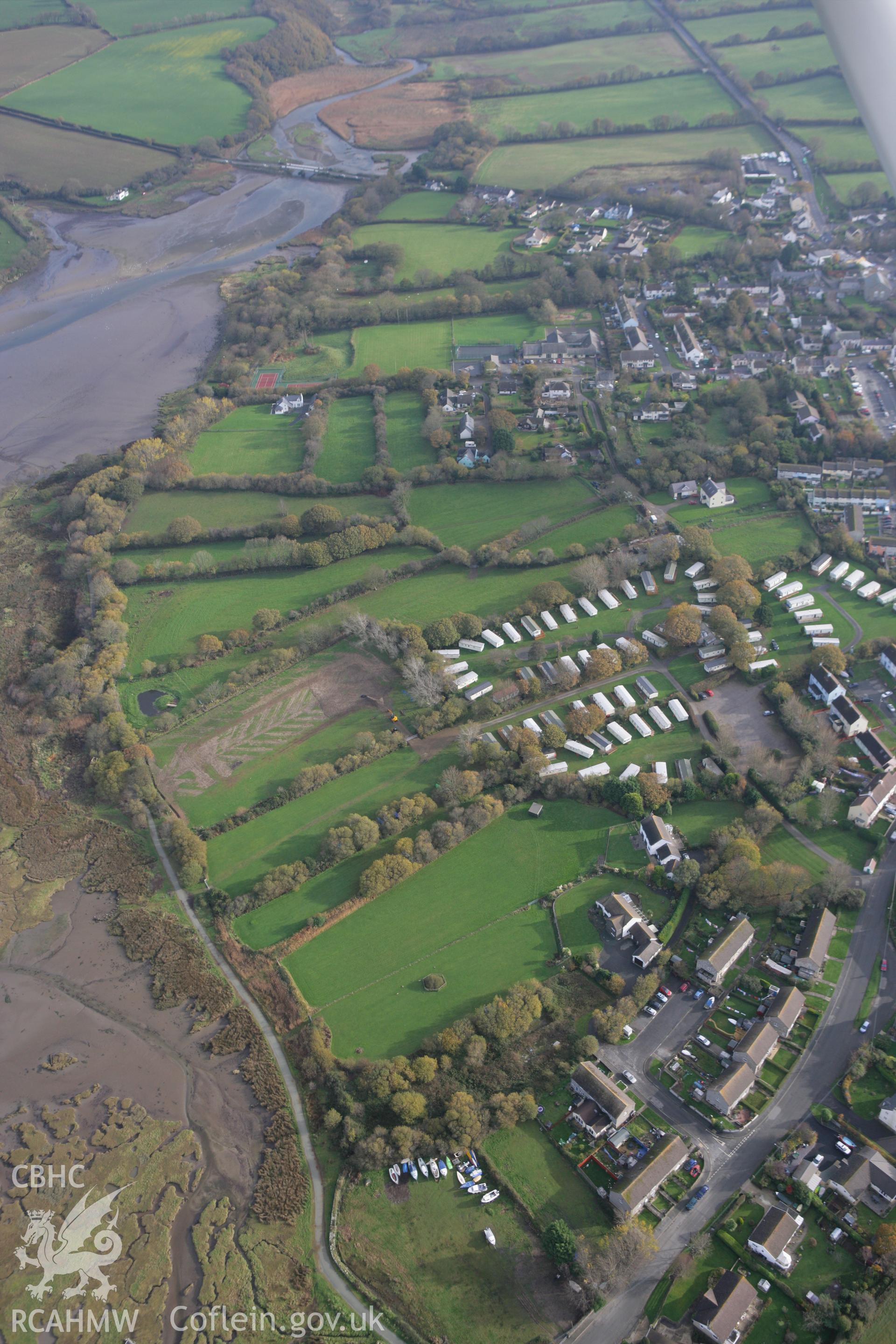 RCAHMW colour oblique photograph of Old Castle, Newport. Pembrokeshire, from the north-west. Taken by Toby Driver on 16/11/2010.