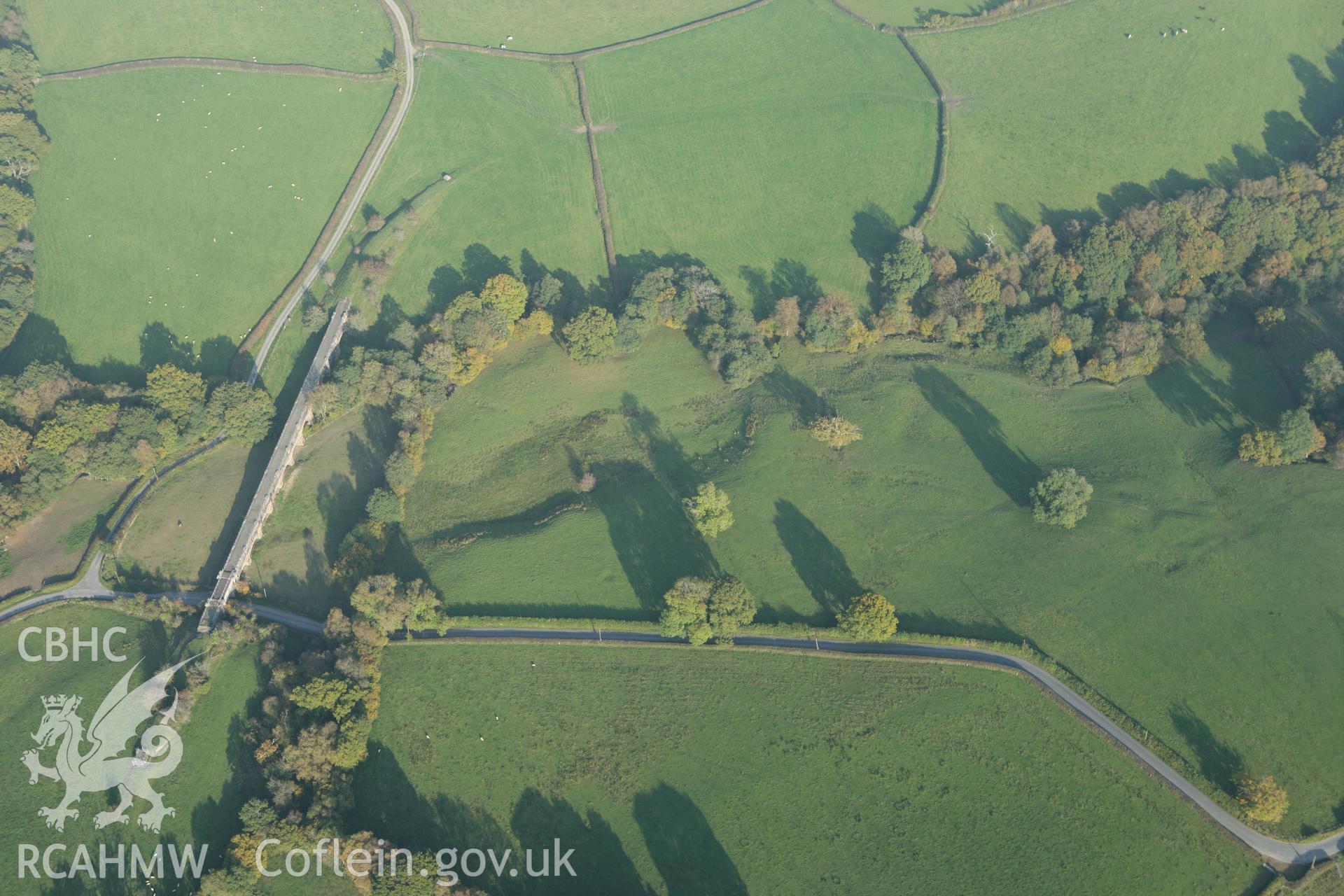 RCAHMW colour oblique photograph of Carmel Bridge, Nantmel Conduit (Elan Aqueduct). Taken by Toby Driver on 13/10/2010.