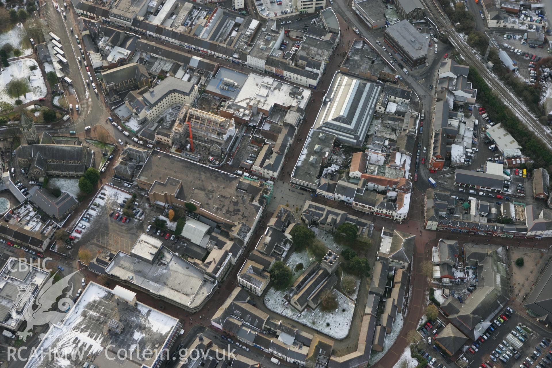 RCAHMW colour oblique photograph of Neath, with St Thomas's Church. Taken by Toby Driver on 01/12/2010.