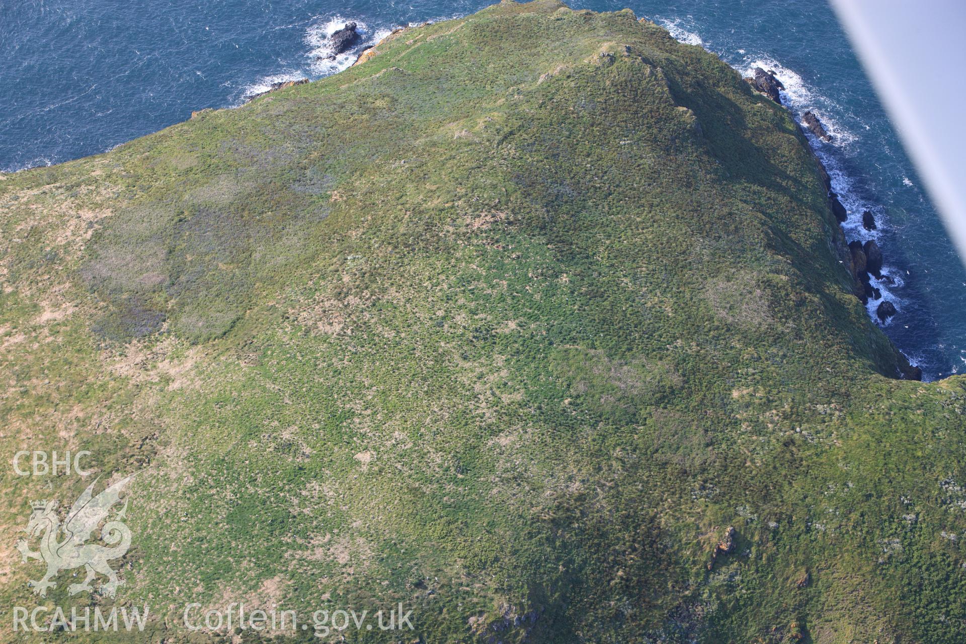 RCAHMW colour oblique photograph of Midland Isle. Taken by Toby Driver on 25/05/2010.