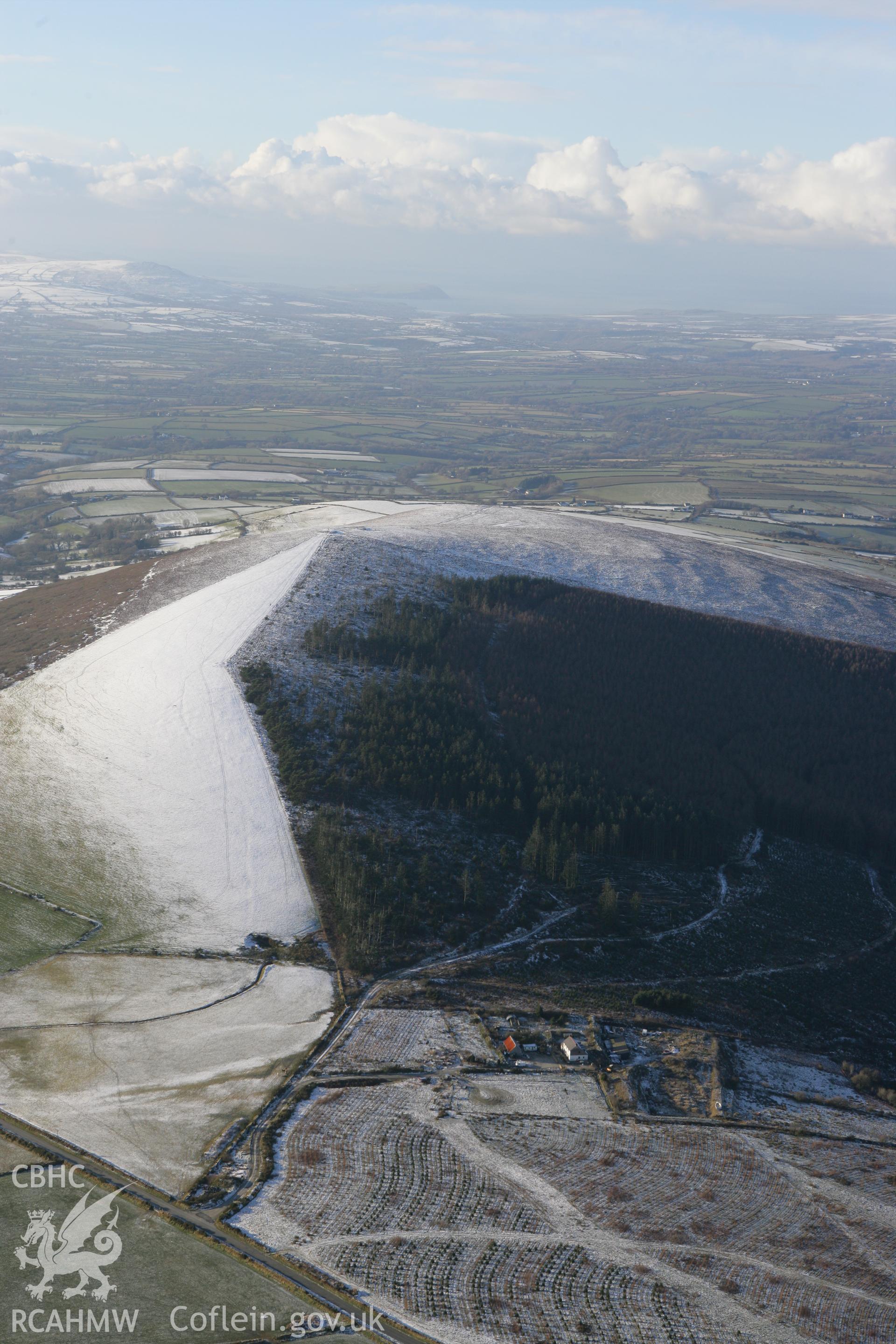 RCAHMW colour oblique photograph of Frenni Fawr, east cairn. Taken by Toby Driver on 01/12/2010.