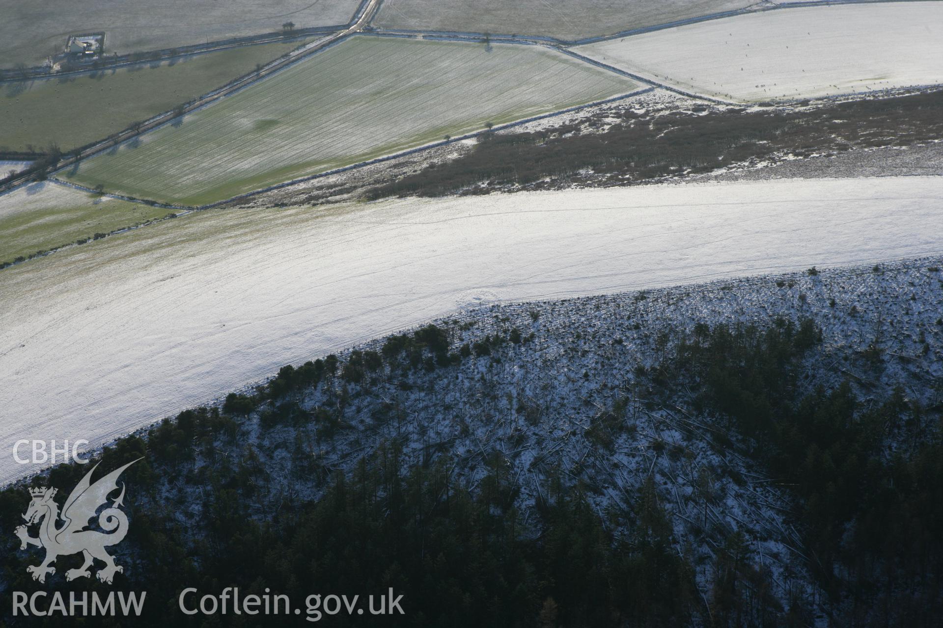 RCAHMW colour oblique photograph of Frenni Fawr, north-west cairn. Taken by Toby Driver on 01/12/2010.